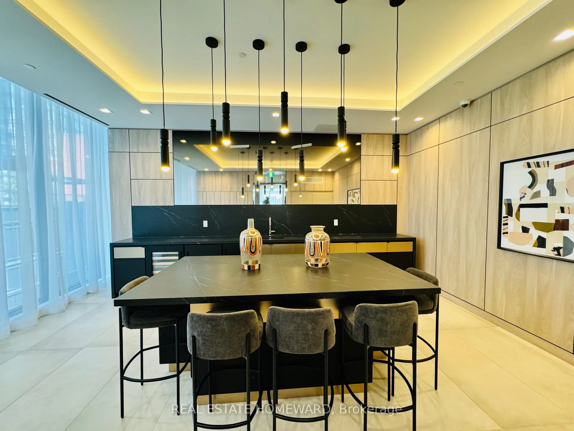 Photo 18 of Unit 1109, 55 Mercer Street, Toronto, Waterfront Communities — HOMEH