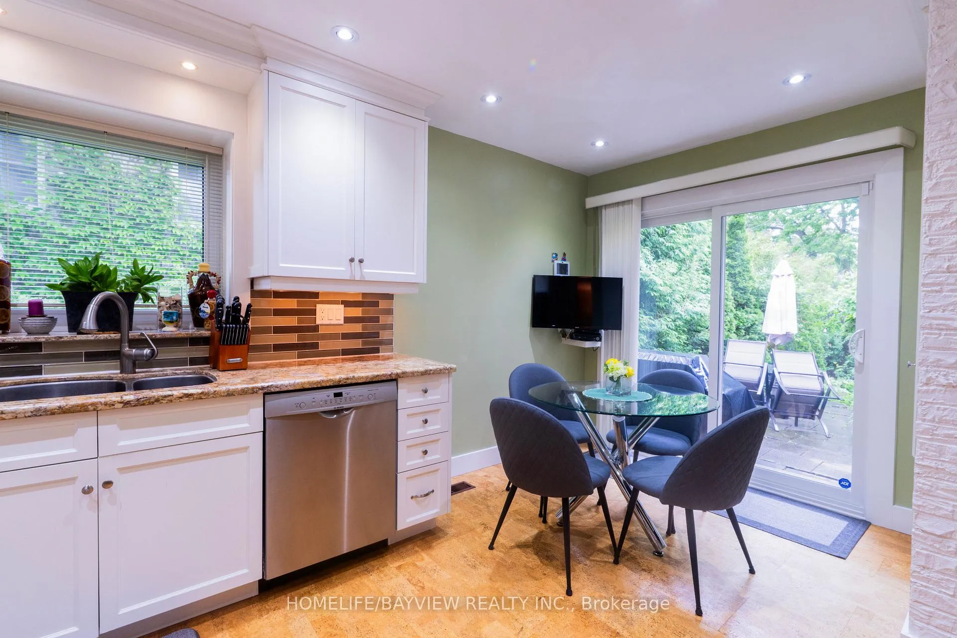 Photo 16 of 44 Baymark Road, Markham, Royal Orchard — HOMEH