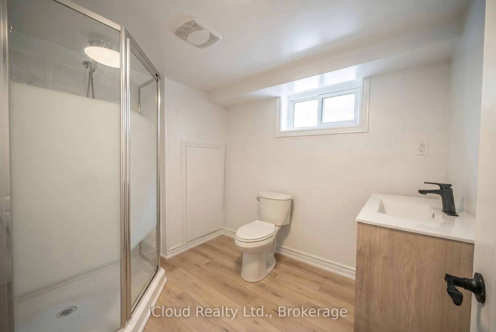 Photo 10 of 54 Wilson Road S, Oshawa, Central — HOMEH