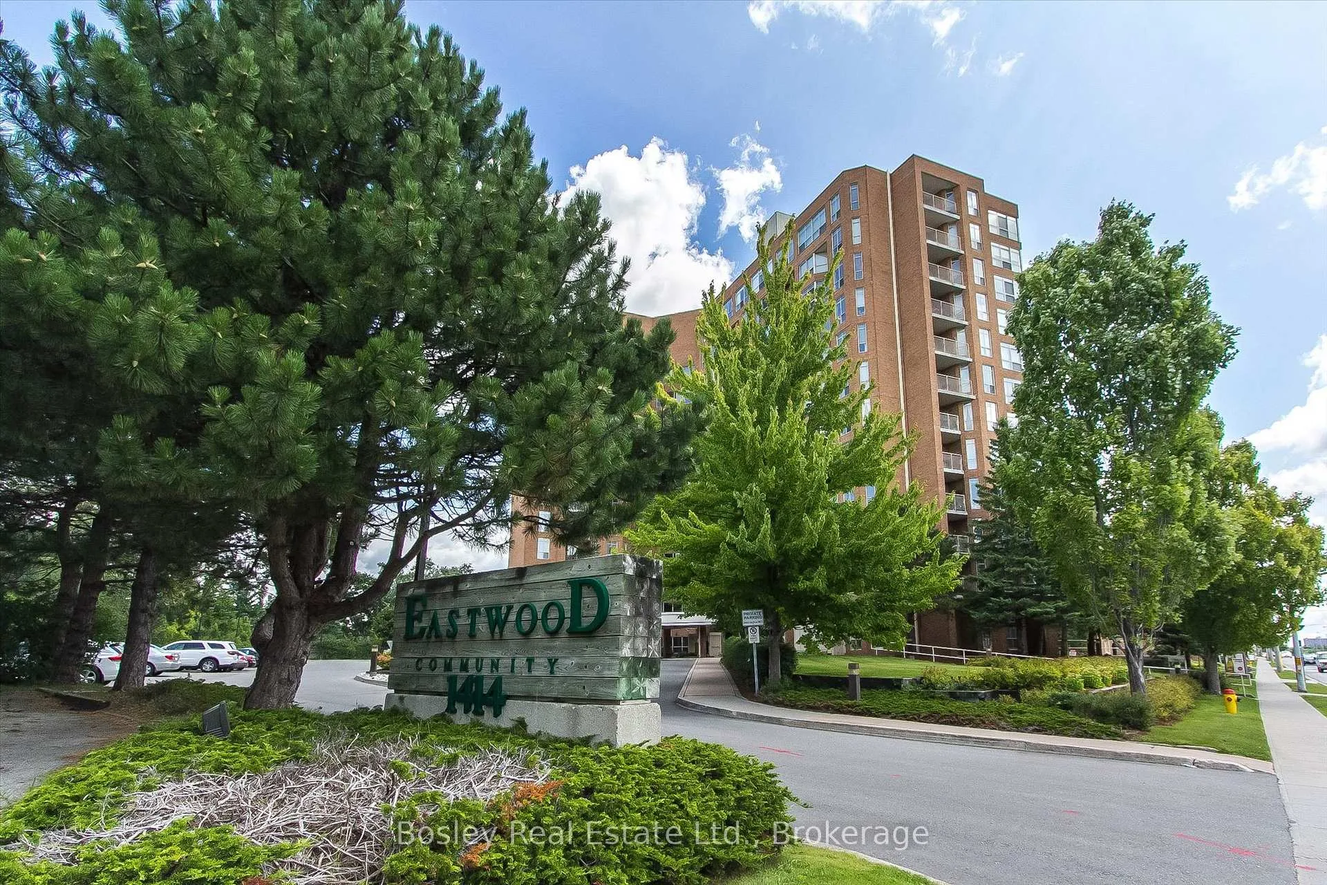 Photo 1 of Unit 907, 1414 King Street E, Kitchener — HOMEH