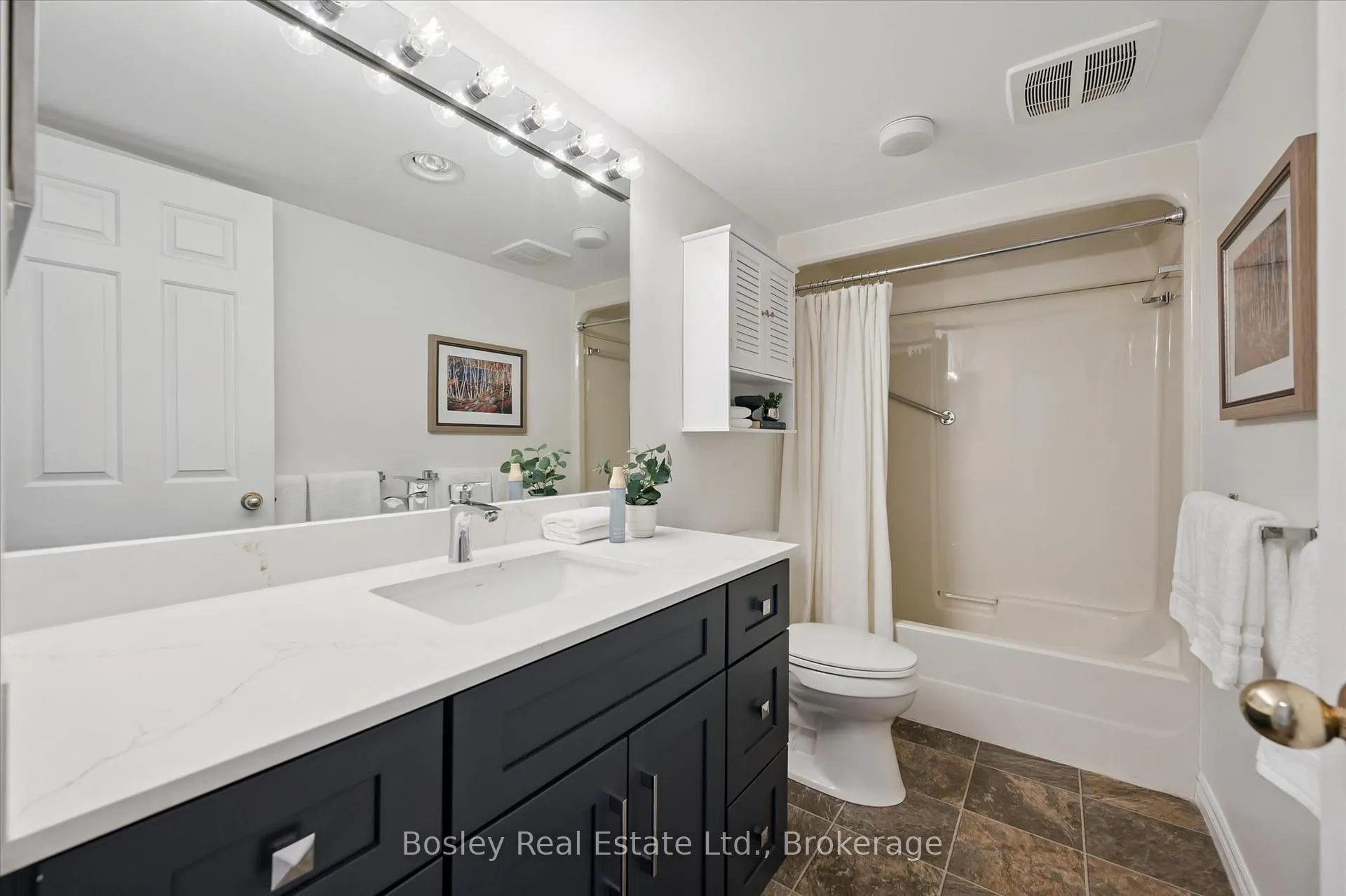 Photo 20 of Unit 907, 1414 King Street E, Kitchener — HOMEH