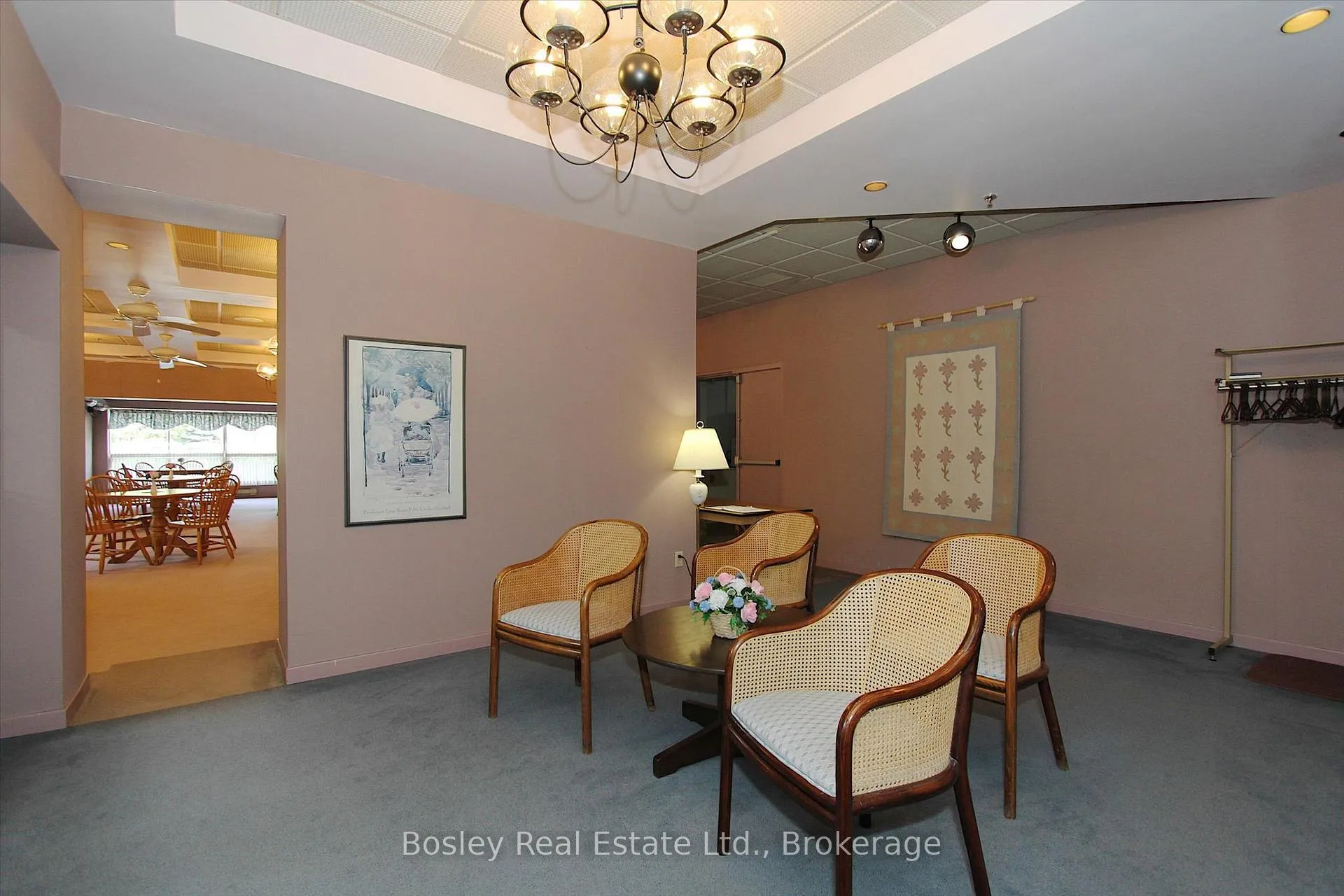 Photo 26 of Unit 907, 1414 King Street E, Kitchener — HOMEH