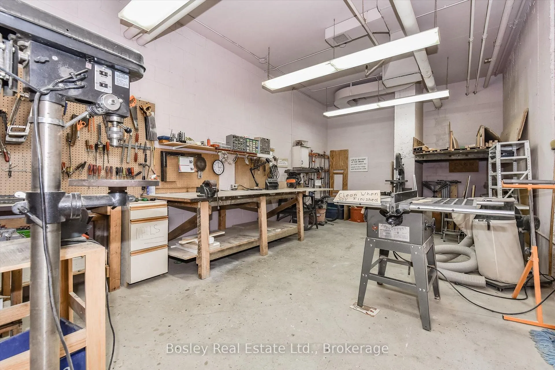 Photo 38 of Unit 907, 1414 King Street E, Kitchener — HOMEH