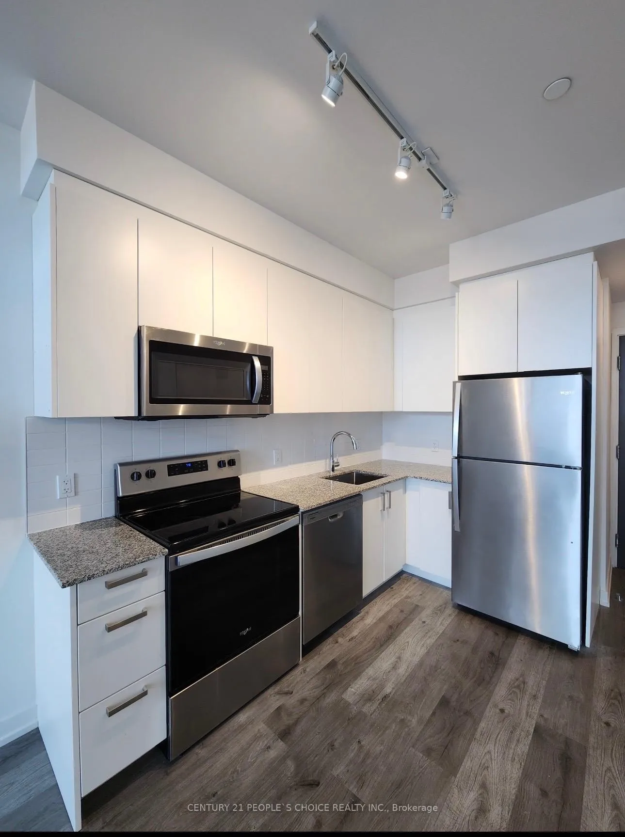 Photo 1 of Unit 521, 1010 Dundas Street E, Whitby, Pringle Creek — HOMEH