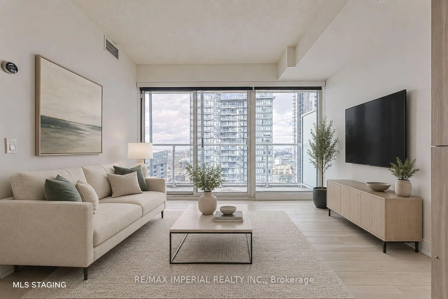 Photo 15 of Unit 2707, 17 Bathurst Street, Toronto, Waterfront Communities — HOMEH