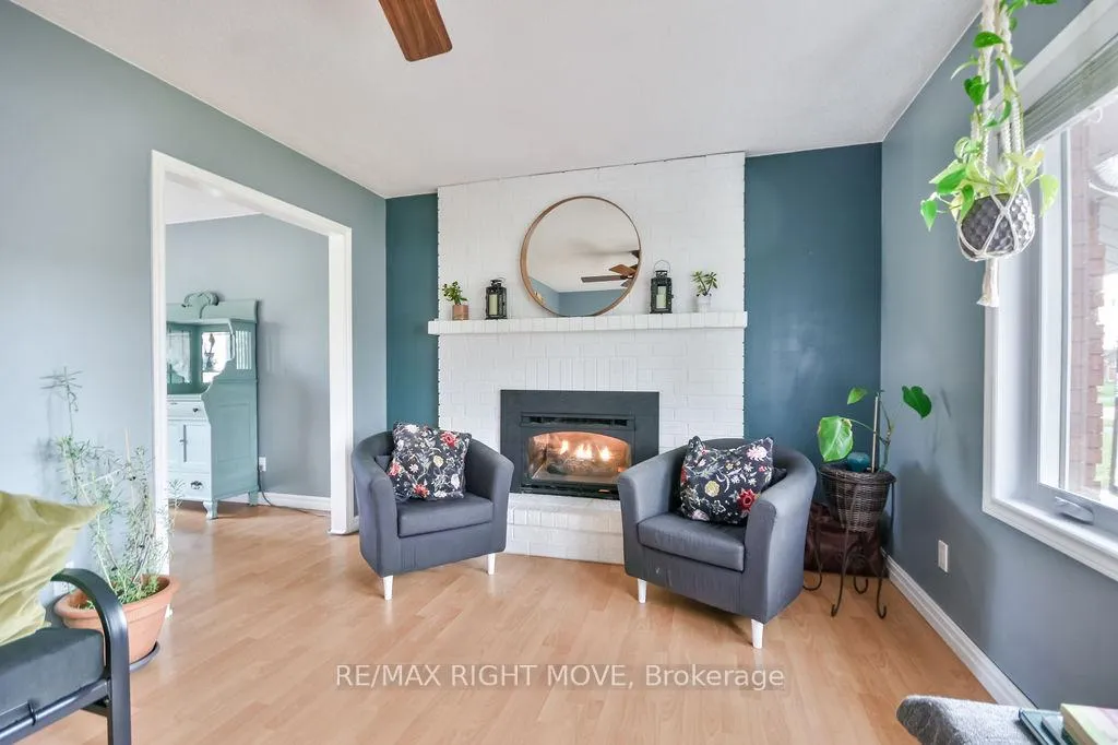 Photo 7 of 3811 Leo Crescent, Ramara, Rural Ramara — HOMEH
