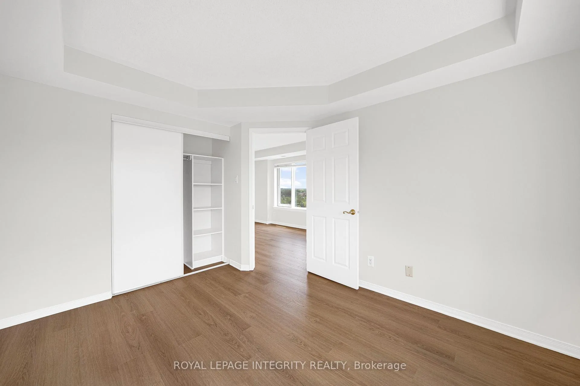 Photo 16 of Unit 6Q, 310 Central Park Drive, Ottawa, Central Park — HOMEH