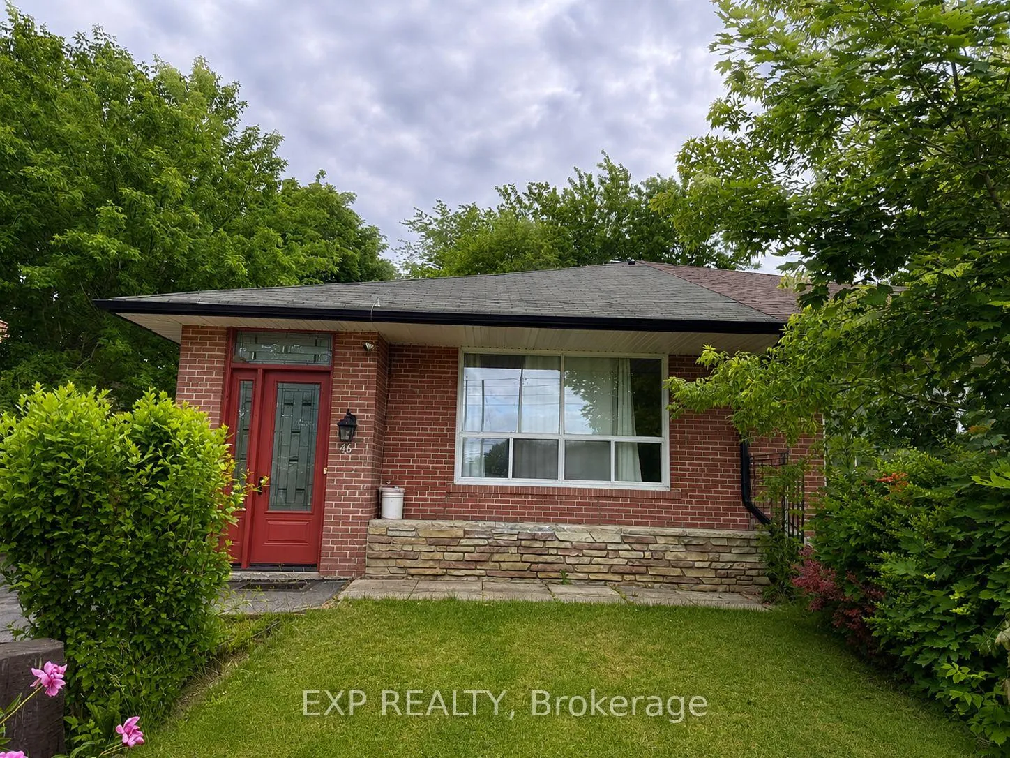 Photo 1 of 46 Autumn Boulevard, Brampton, Avondale — HOMEH