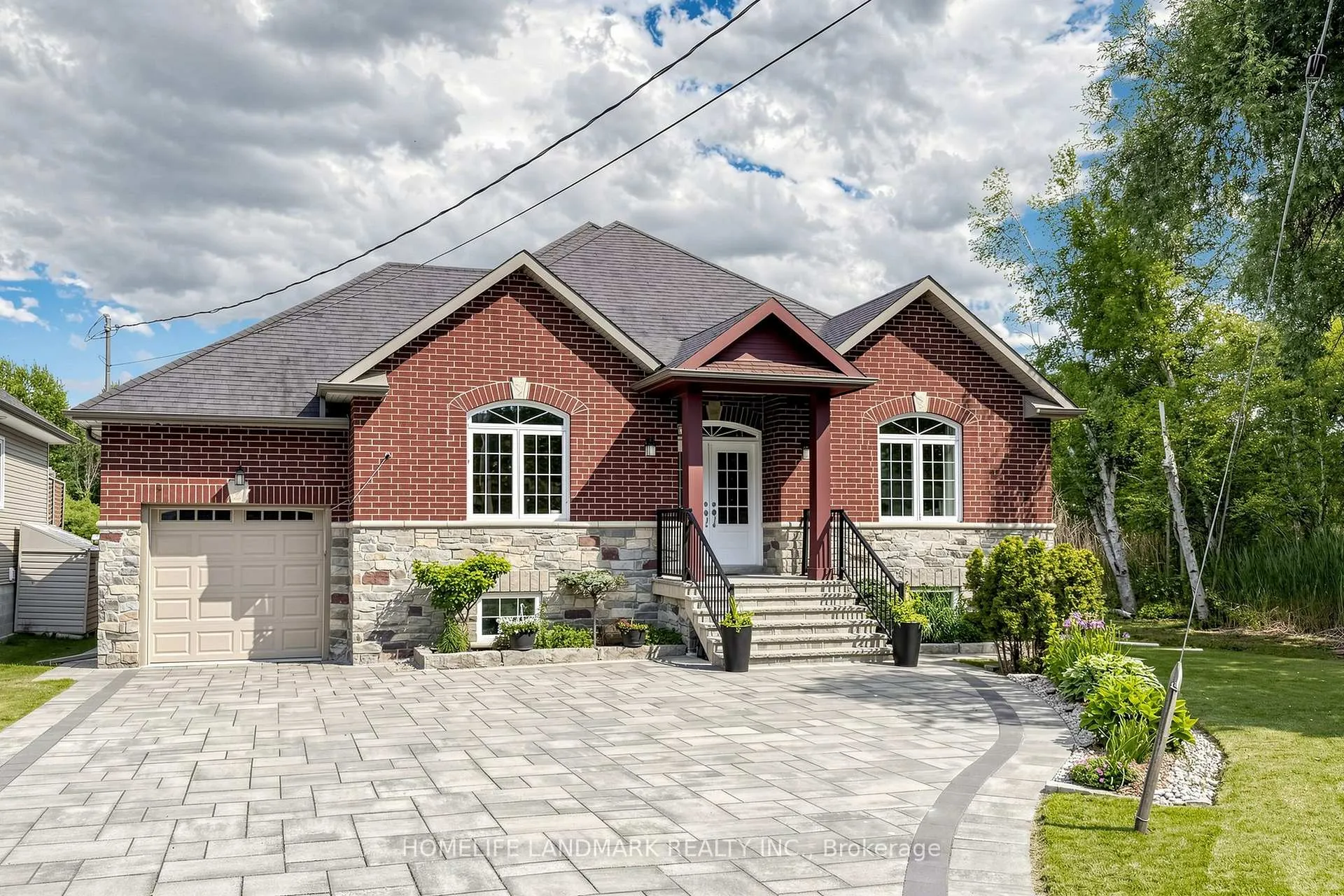 Photo 1 of 61 Irving Drive, Georgina, Pefferlaw — HOMEH