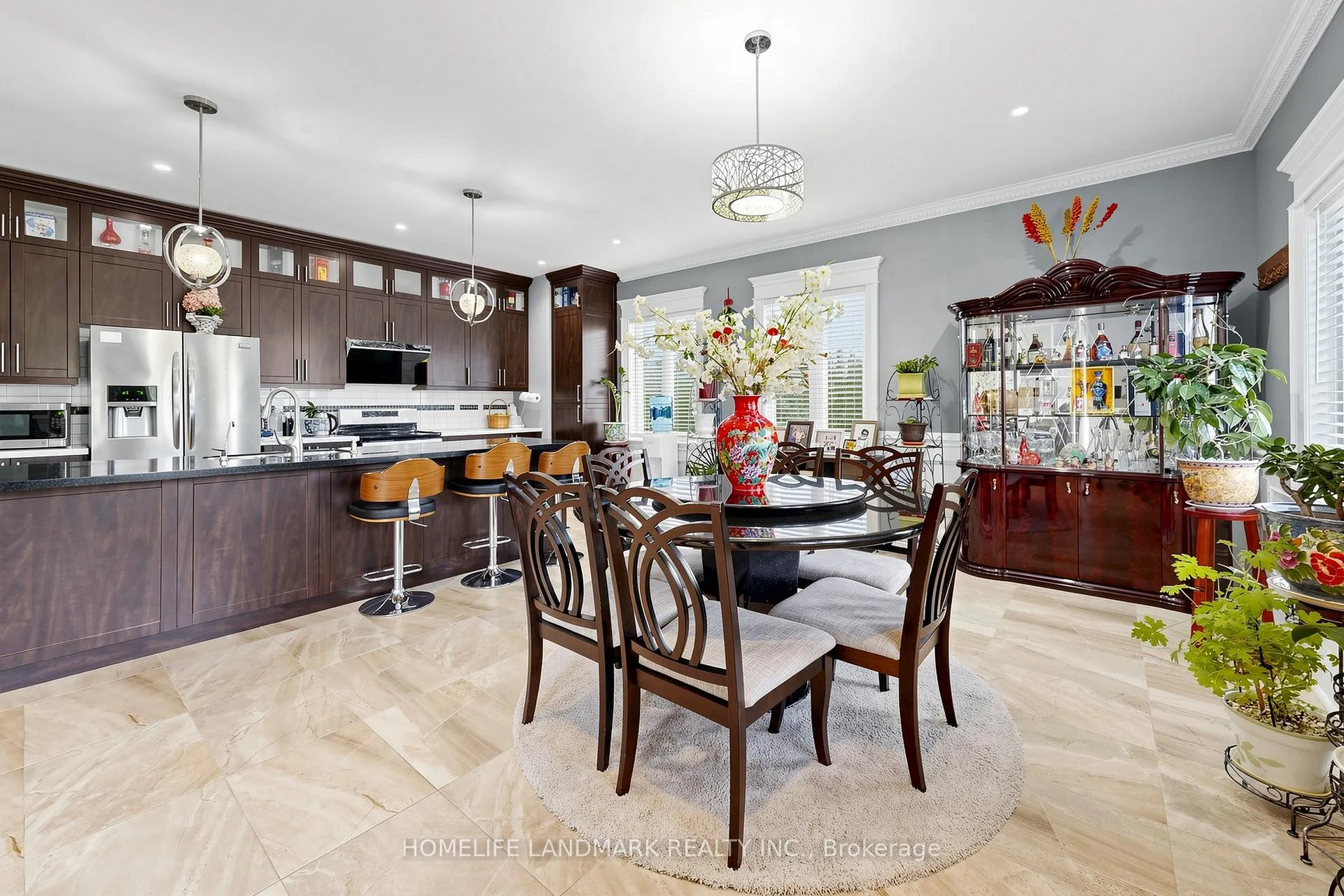 Photo 14 of 61 Irving Drive, Georgina, Pefferlaw — HOMEH