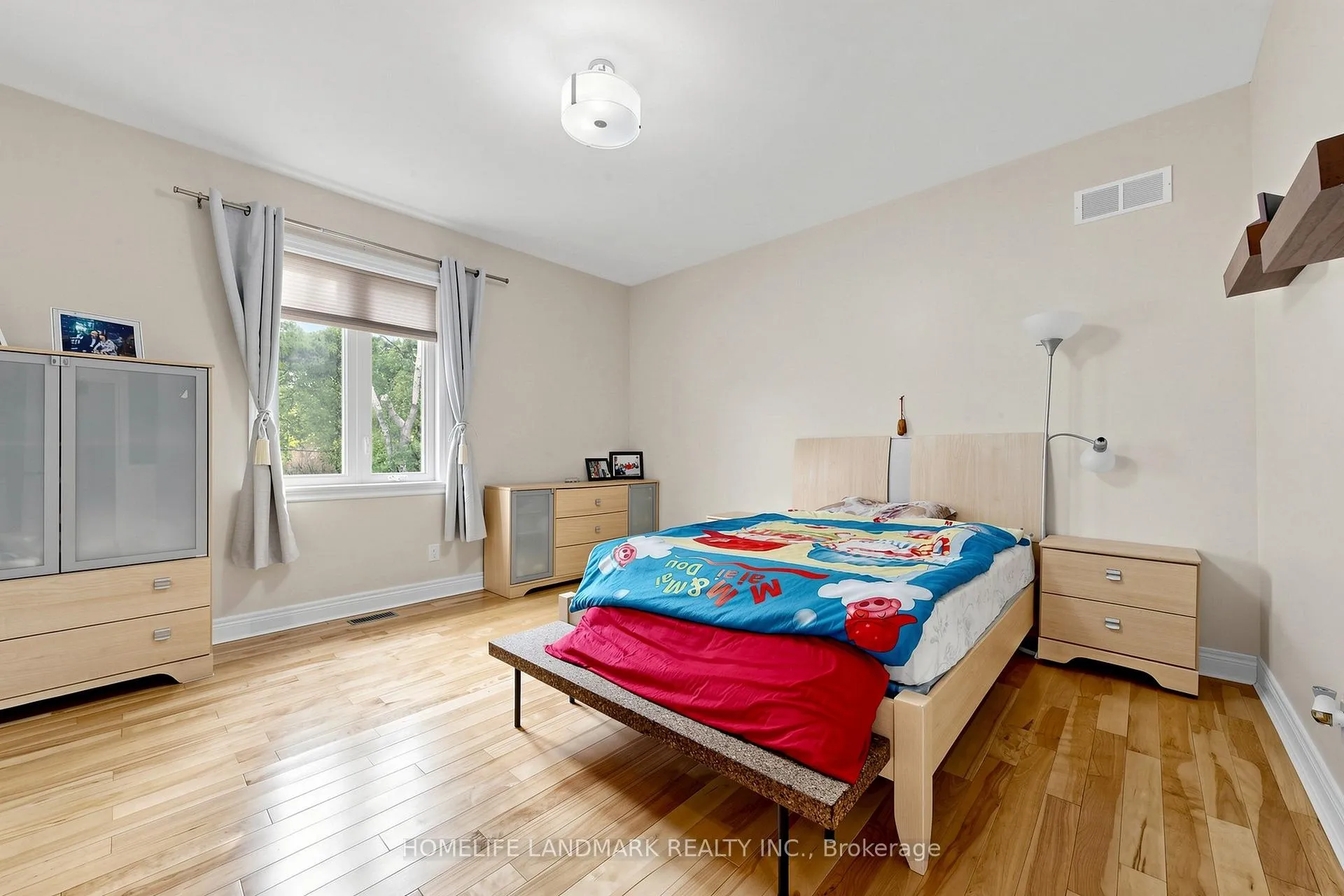 Photo 19 of 61 Irving Drive, Georgina, Pefferlaw — HOMEH