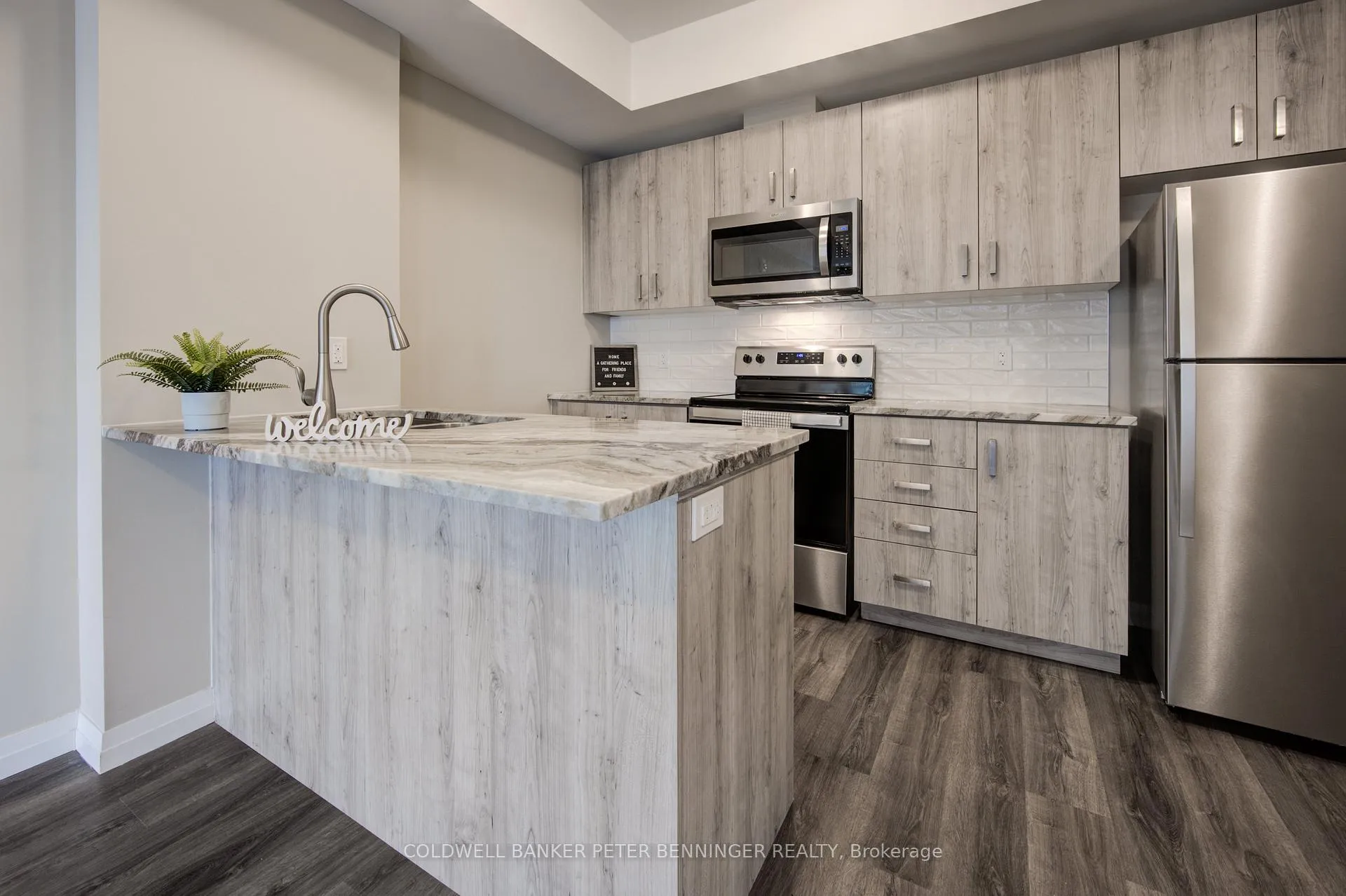 Photo 3 of Unit 712, 108 Garment Street, Kitchener, City Commercial Core — HOMEH