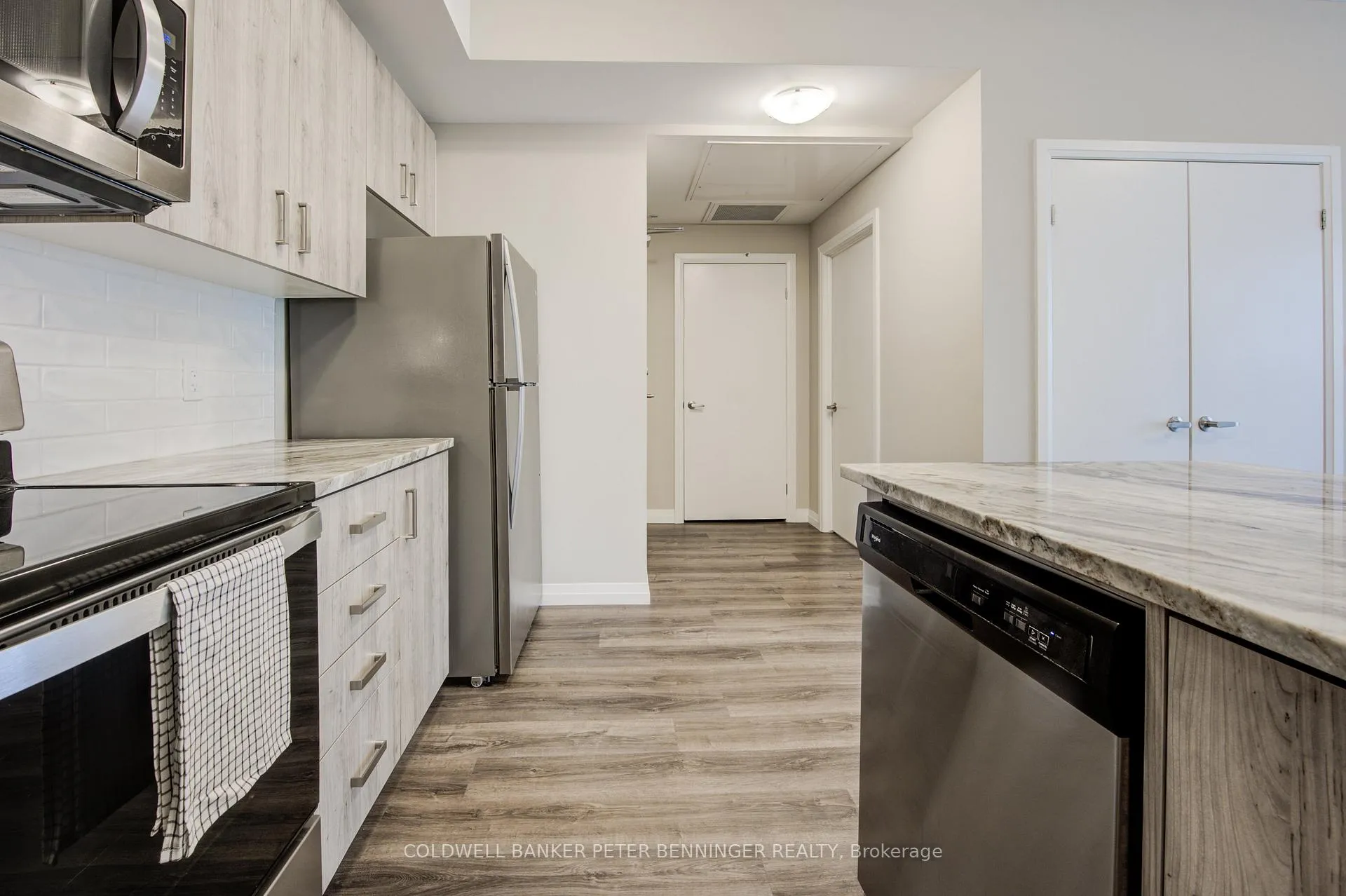 Photo 7 of Unit 712, 108 Garment Street, Kitchener, City Commercial Core — HOMEH
