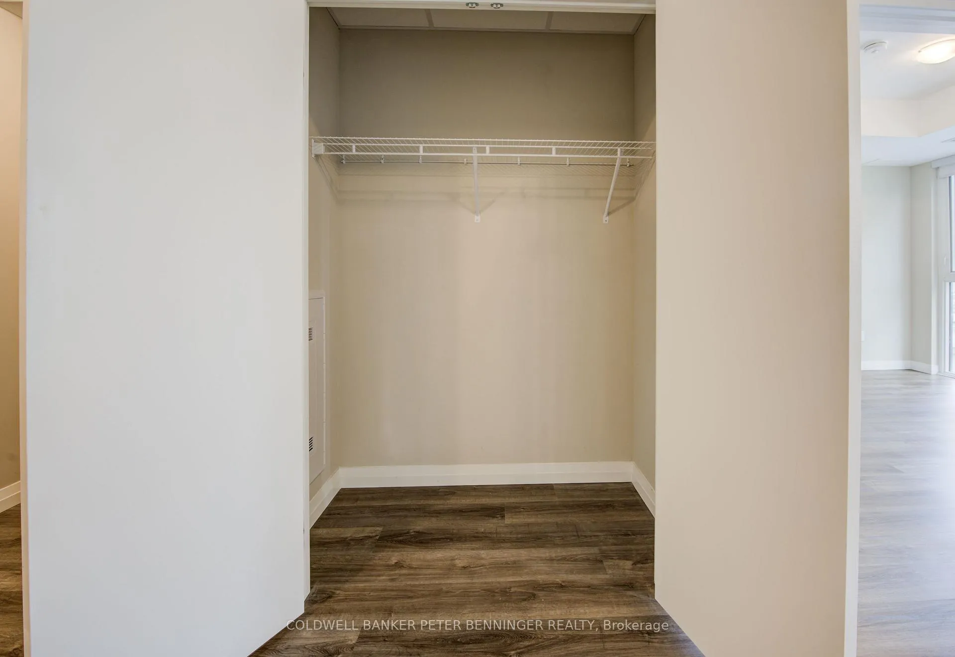 Photo 13 of Unit 712, 108 Garment Street, Kitchener, City Commercial Core — HOMEH