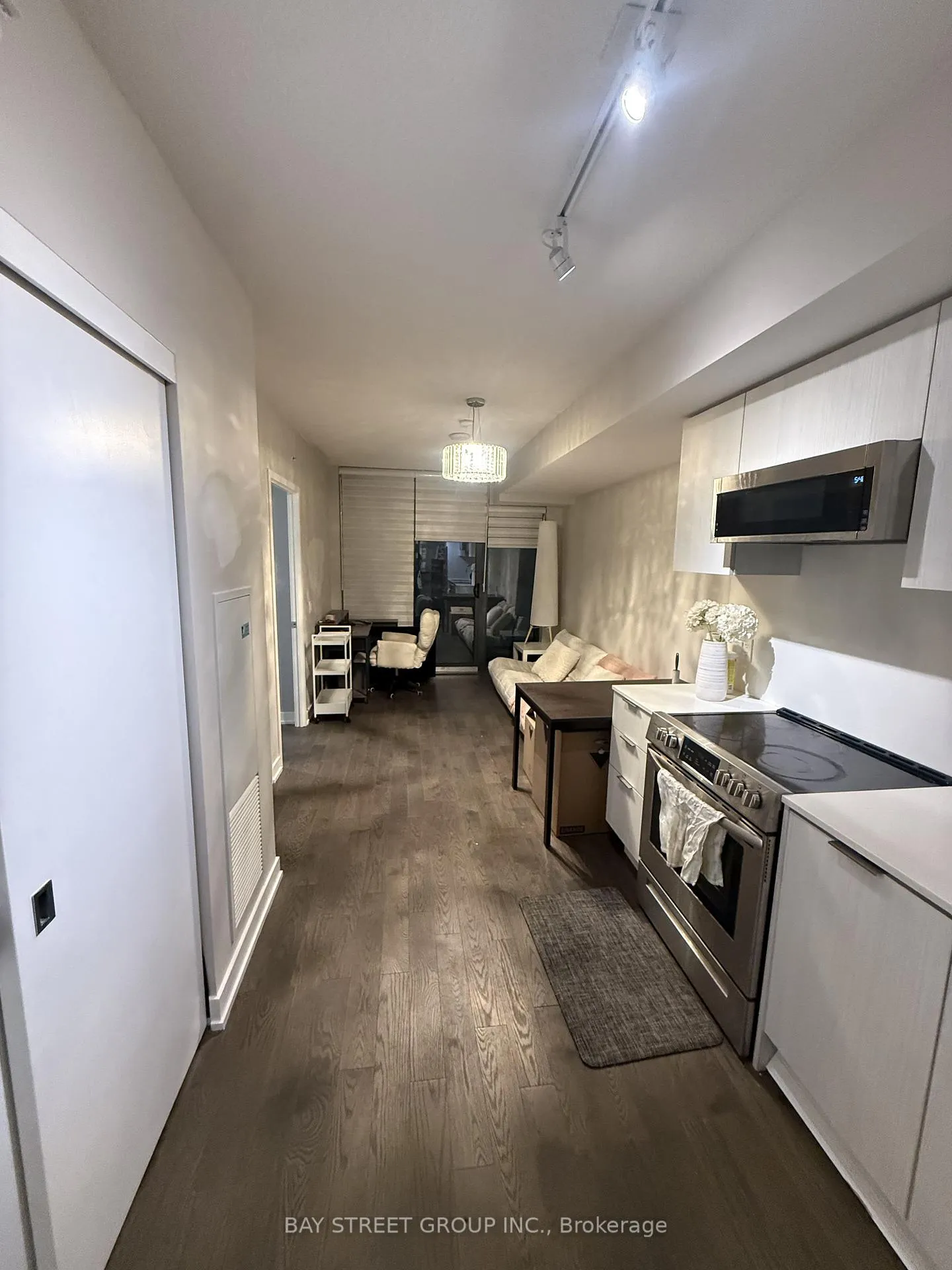 Photo 11 of Unit 901, 25 Richmond Street E, Toronto, Church-Yonge Corridor — HOMEH