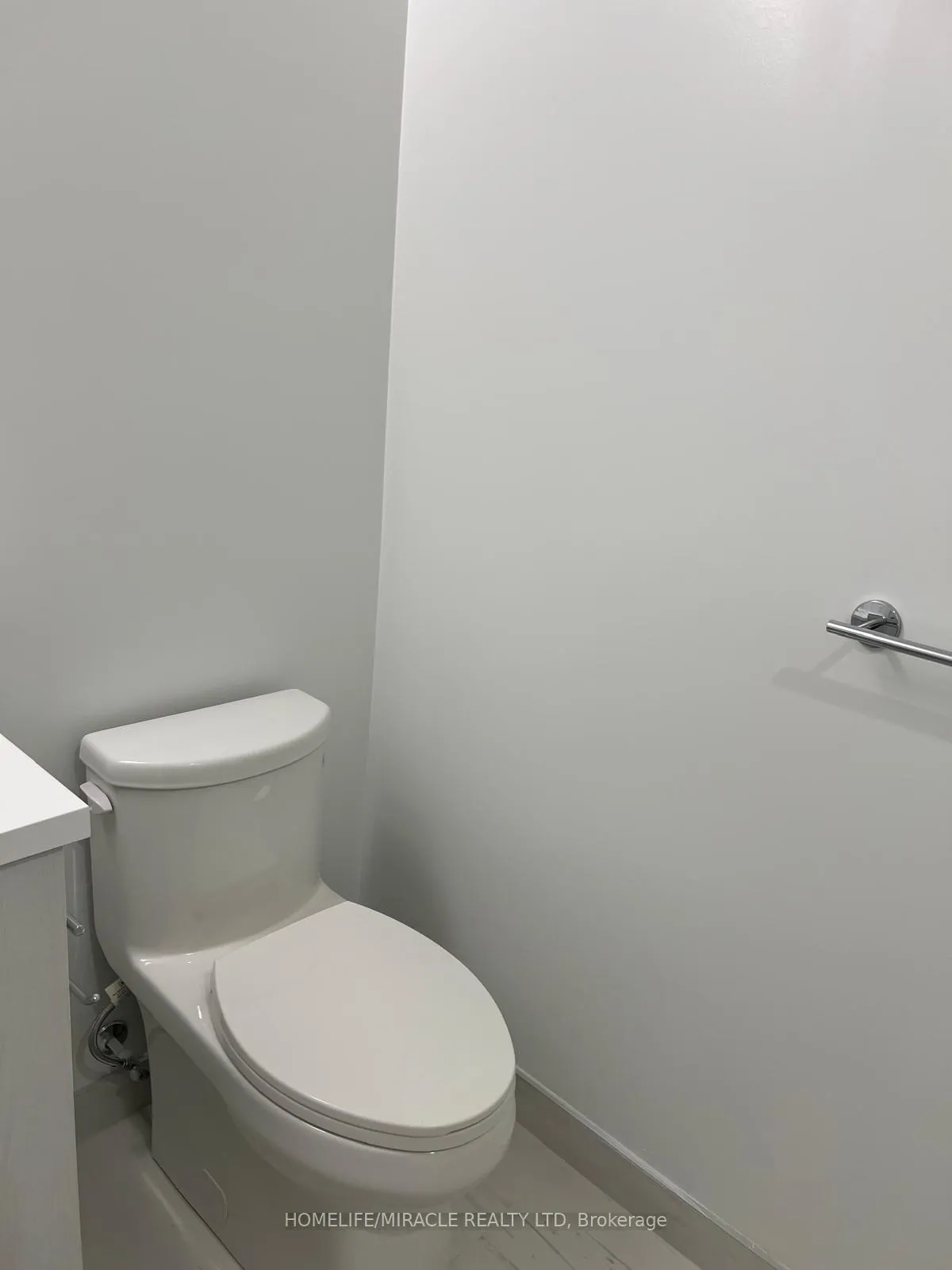 Photo 9 of Unit 5711, 225 Commerce Street, Vaughan, Vaughan Corporate Centre — HOMEH