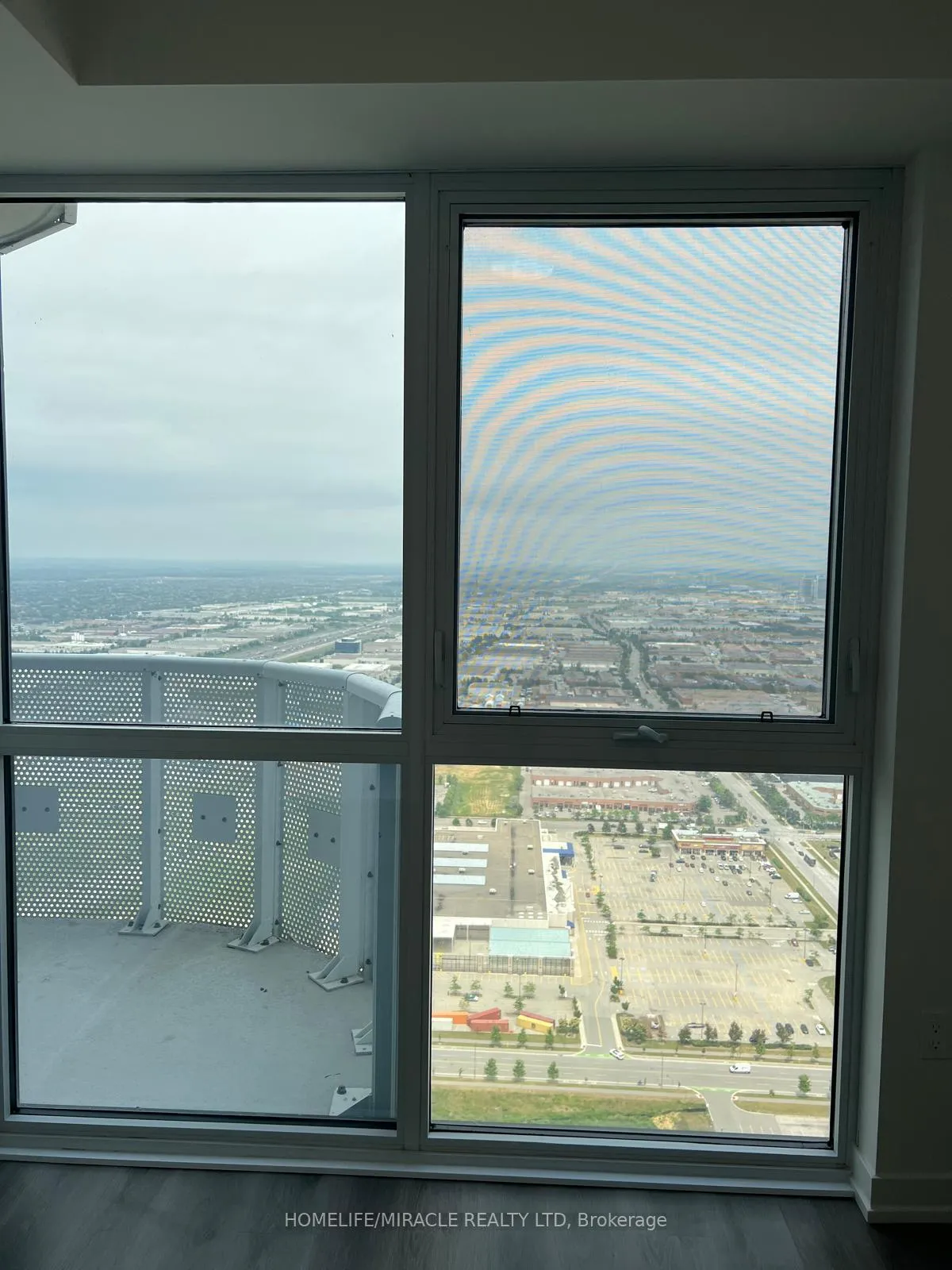 Photo 12 of Unit 5711, 225 Commerce Street, Vaughan, Vaughan Corporate Centre — HOMEH