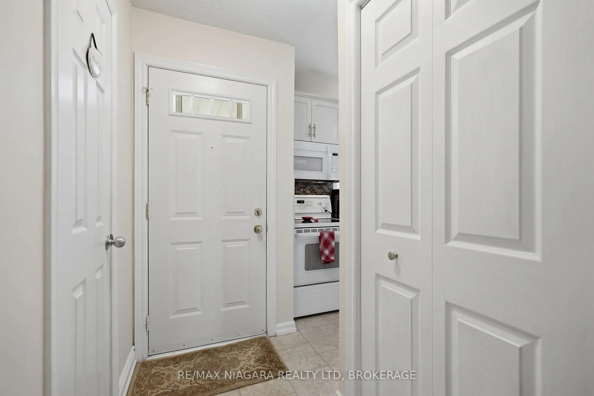 Photo 5 of Unit 28, 64 Forster Street, St. Catharines, Vine/Linwell — HOMEH