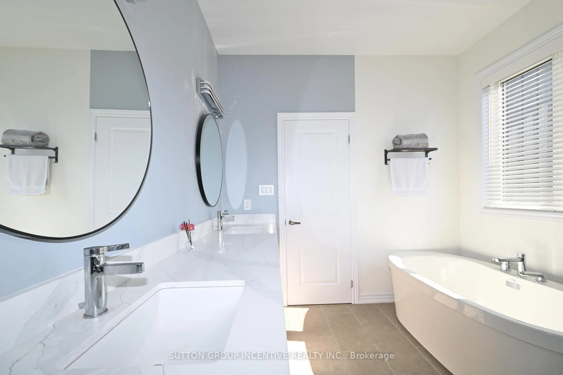 Photo 25 of 23 Beatrice Drive, Wasaga Beach — HOMEH