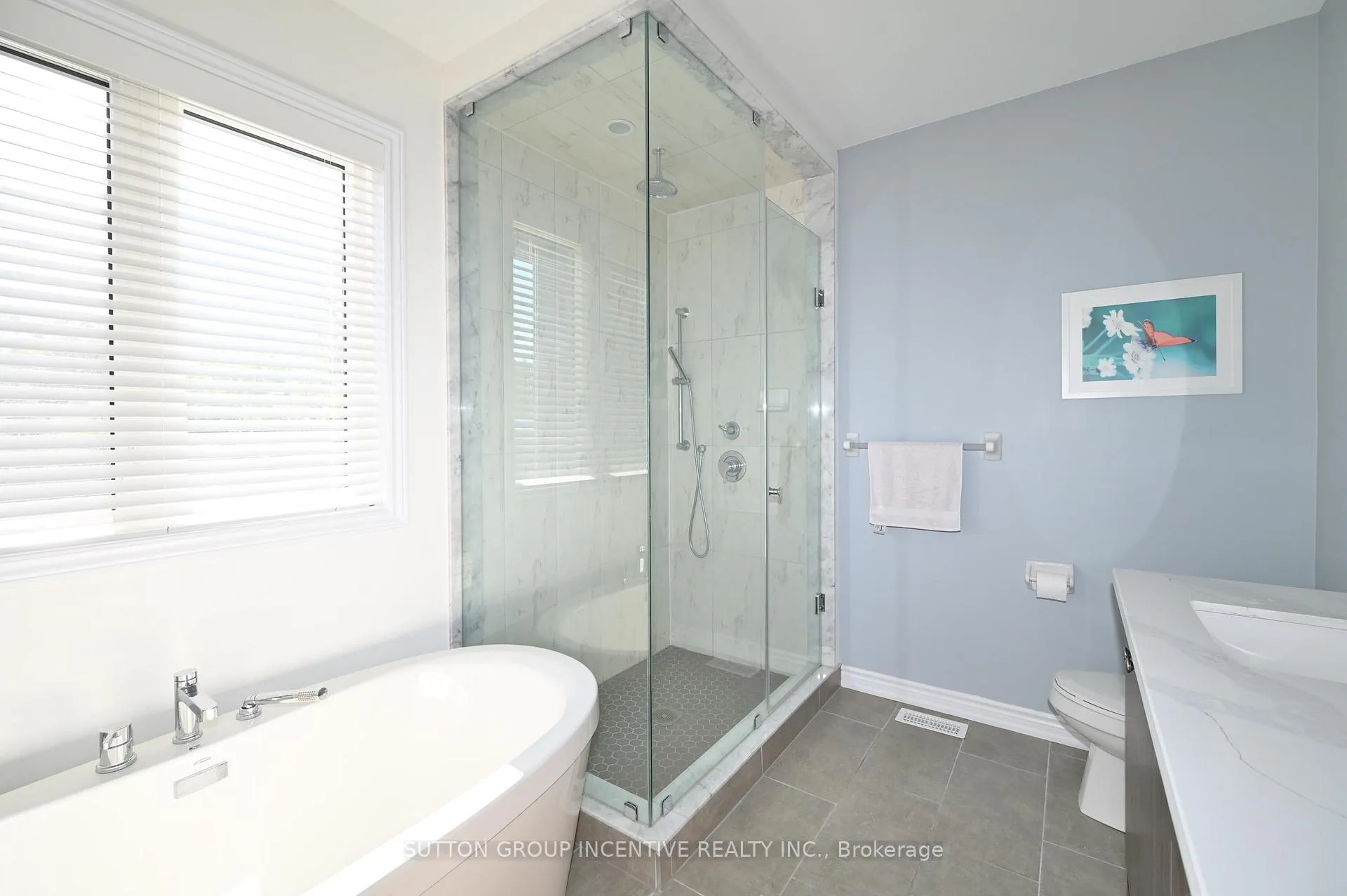 Photo 26 of 23 Beatrice Drive, Wasaga Beach — HOMEH