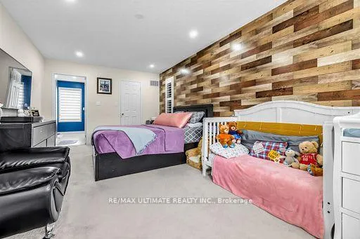 Photo 4 of 255 Torbarrie Road E, North York, Downsview-Roding-CFB — HOMEH
