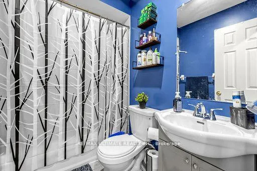 Photo 13 of 255 Torbarrie Road E, North York, Downsview-Roding-CFB — HOMEH