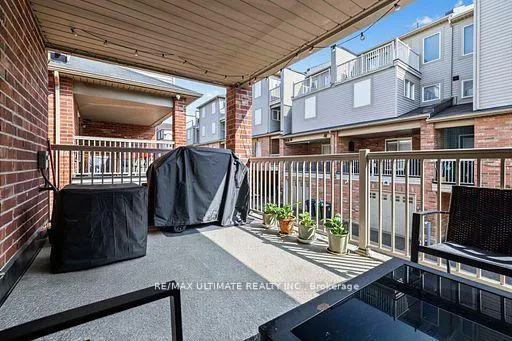Photo 31 of 255 Torbarrie Road E, North York, Downsview-Roding-CFB — HOMEH