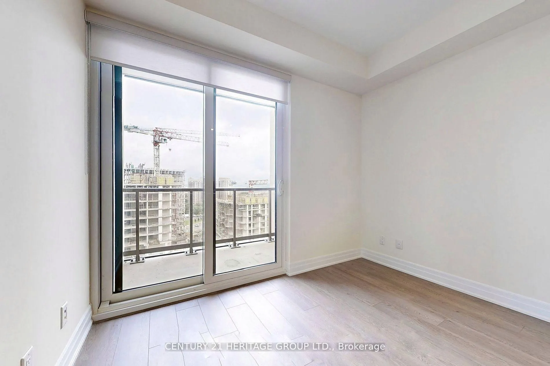 Photo 6 of Unit 1512, 9085 Jane Street, Vaughan, Concord — HOMEH