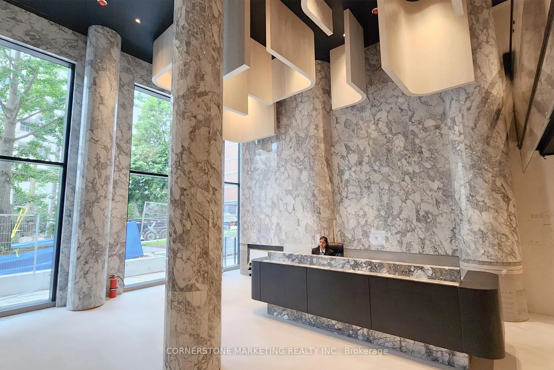 Photo 2 of Unit 512, 91 Montclair Avenue, Toronto, Forest Hill South — HOMEH