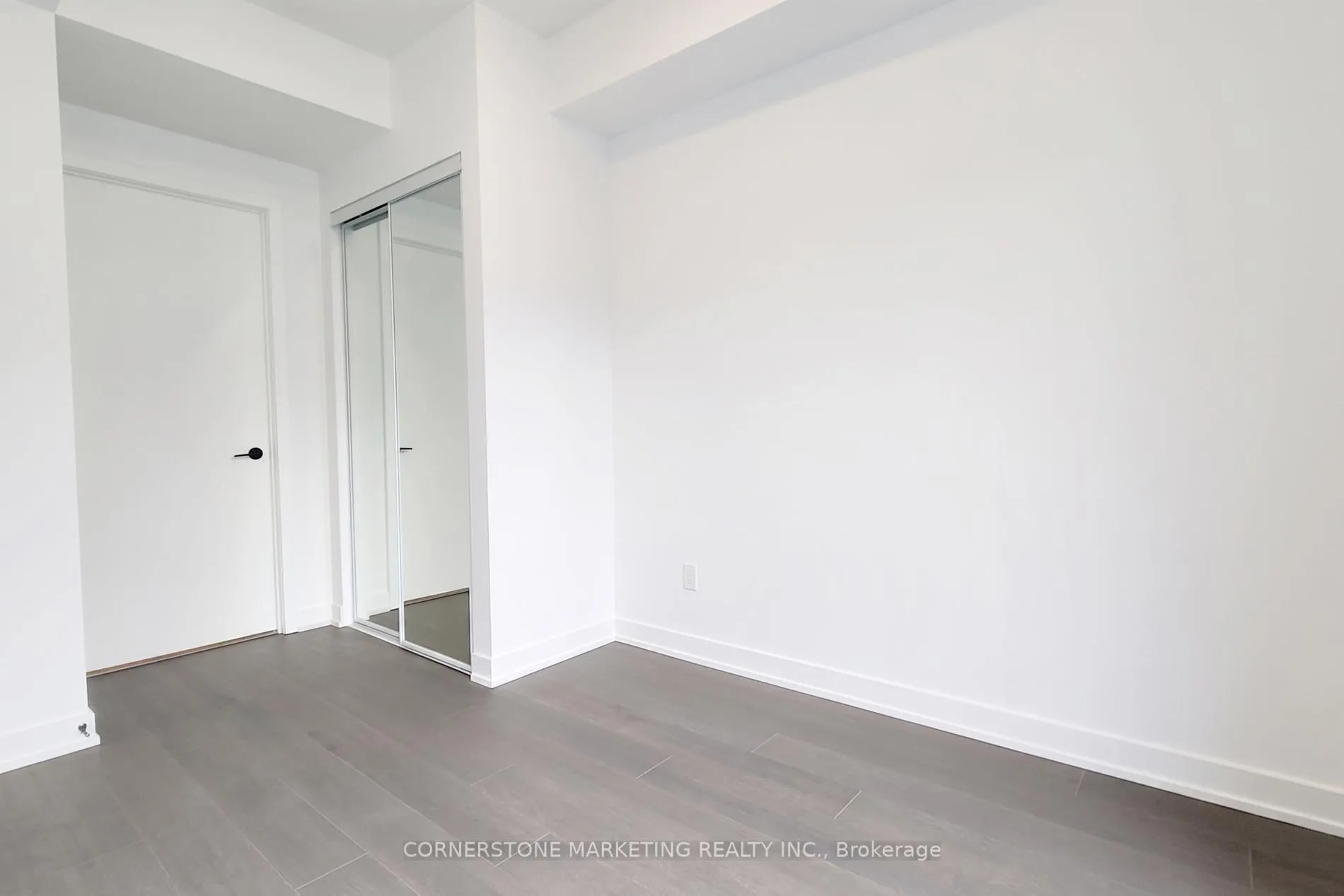 Photo 8 of Unit 512, 91 Montclair Avenue, Toronto, Forest Hill South — HOMEH