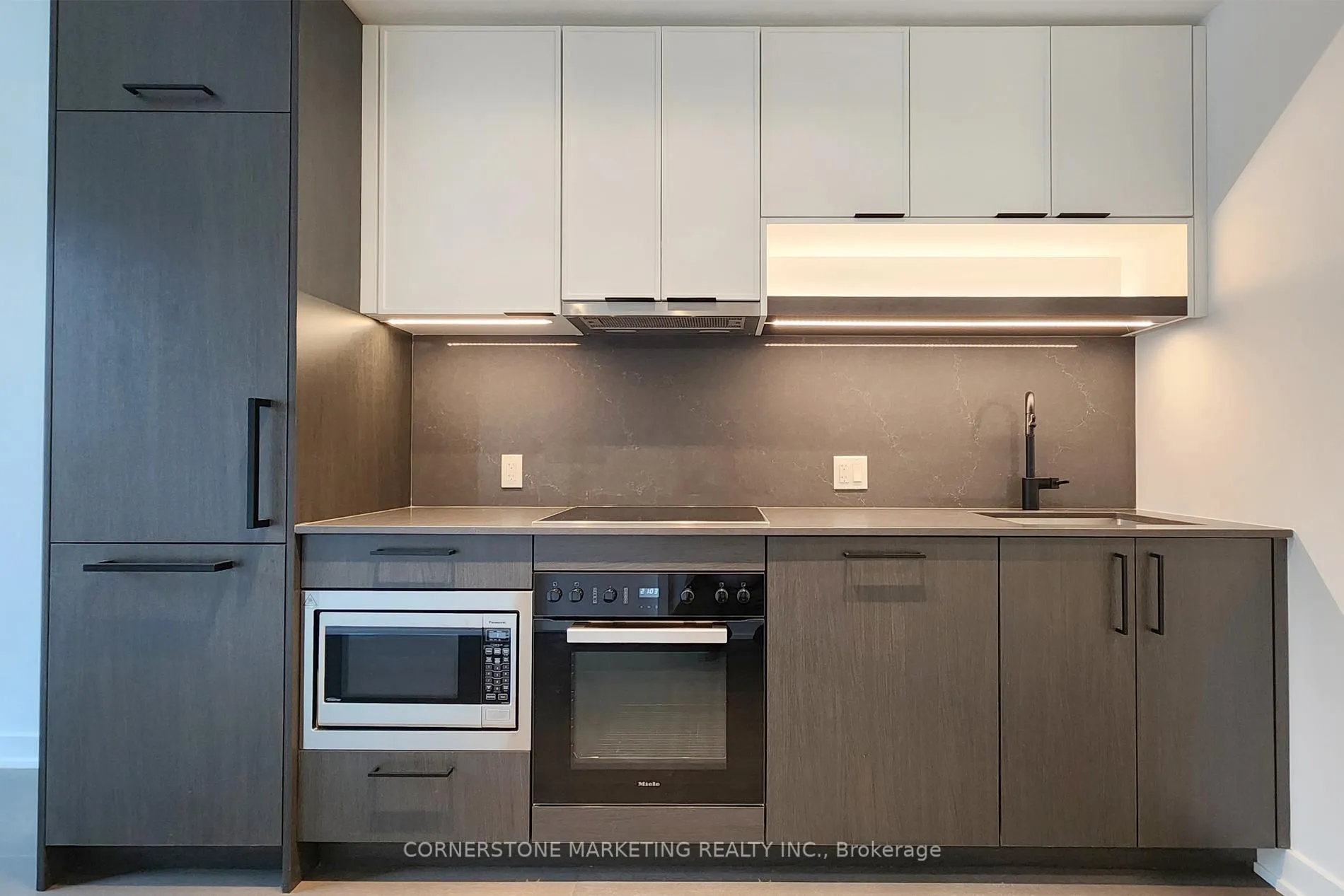 Photo 17 of Unit 512, 91 Montclair Avenue, Toronto, Forest Hill South — HOMEH