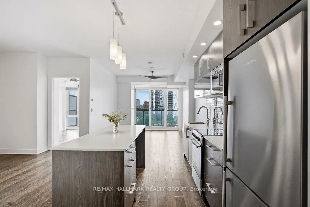 Photo 8 of Unit 801, 255 Bay Street, Ottawa, Ottawa Centre — HOMEH