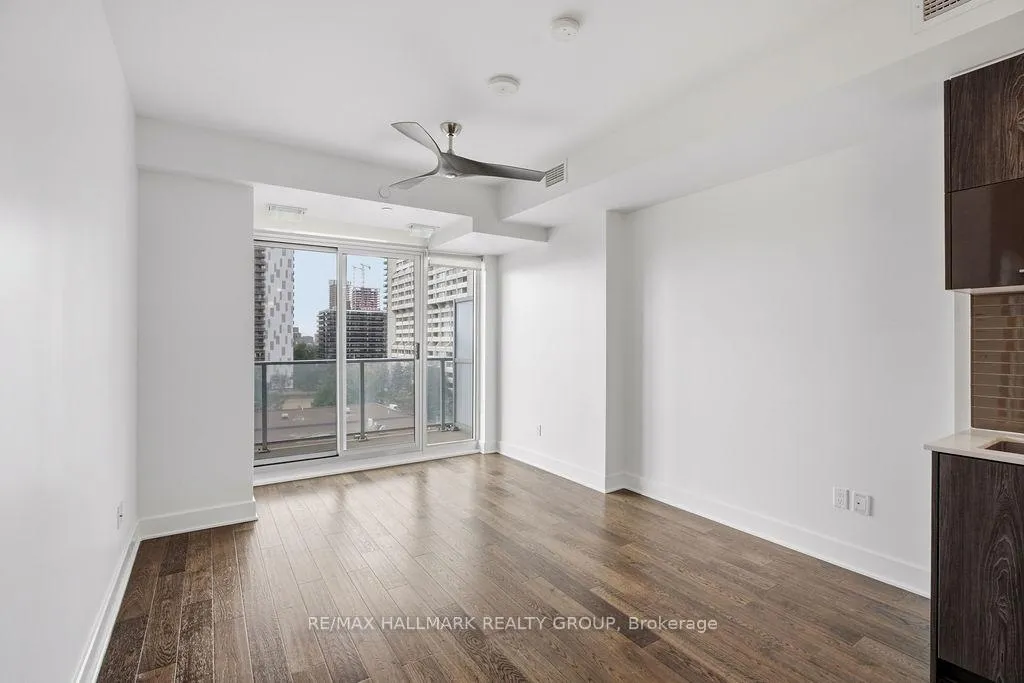 Photo 19 of Unit 801, 255 Bay Street, Ottawa, Ottawa Centre — HOMEH