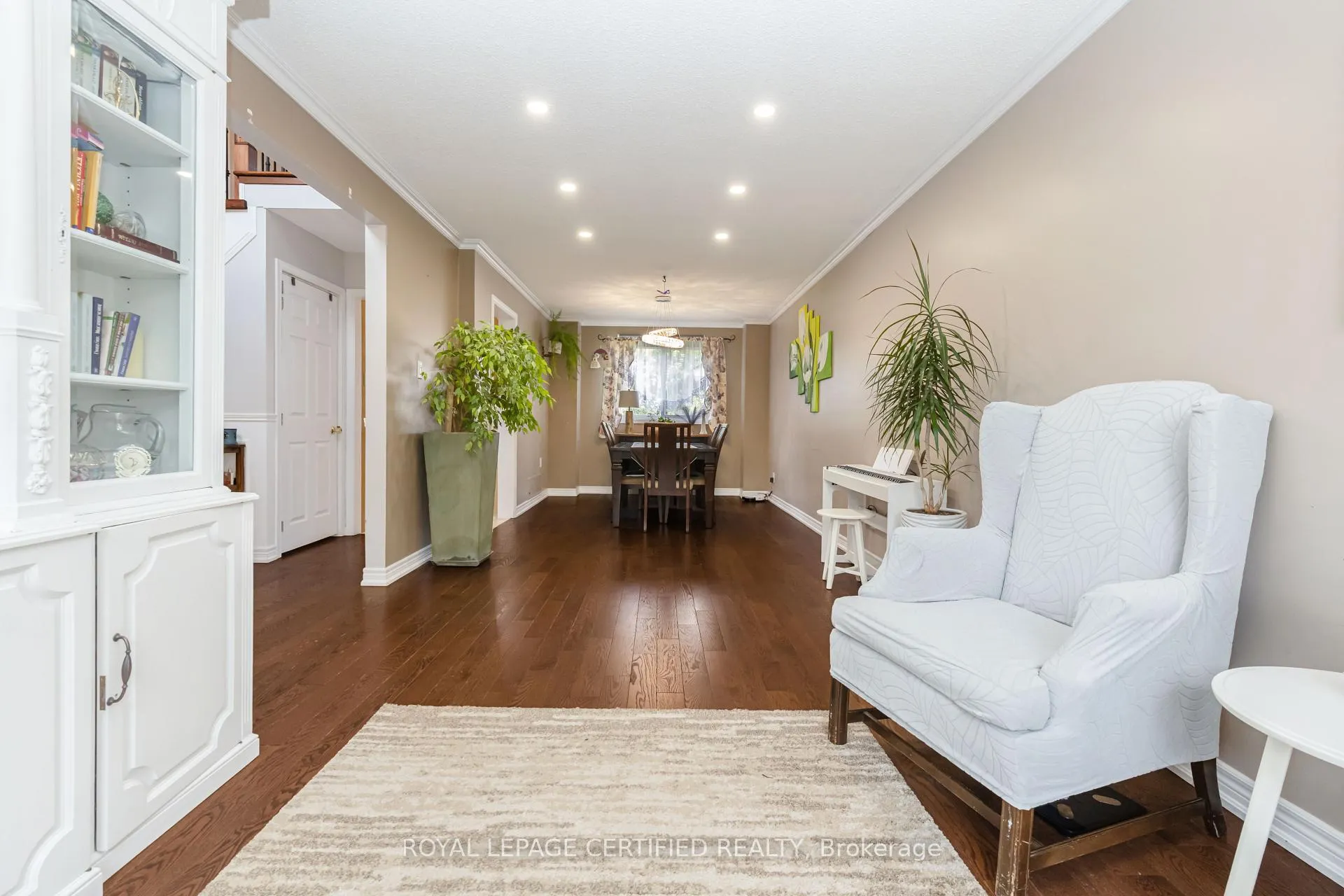 Photo 6 of 34 Braidwood Lake Road, Brampton, Heart Lake West — HOMEH