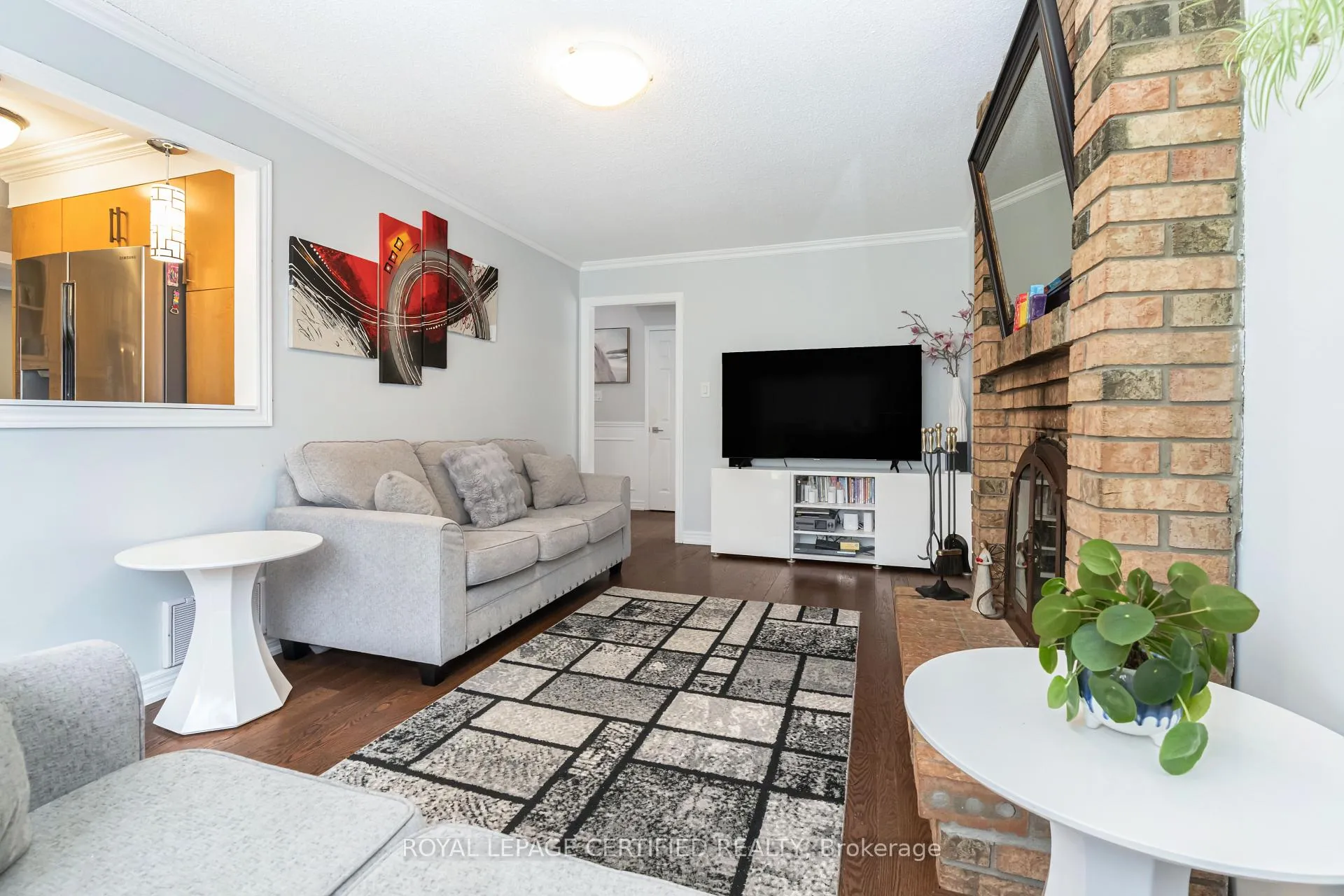 Photo 11 of 34 Braidwood Lake Road, Brampton, Heart Lake West — HOMEH