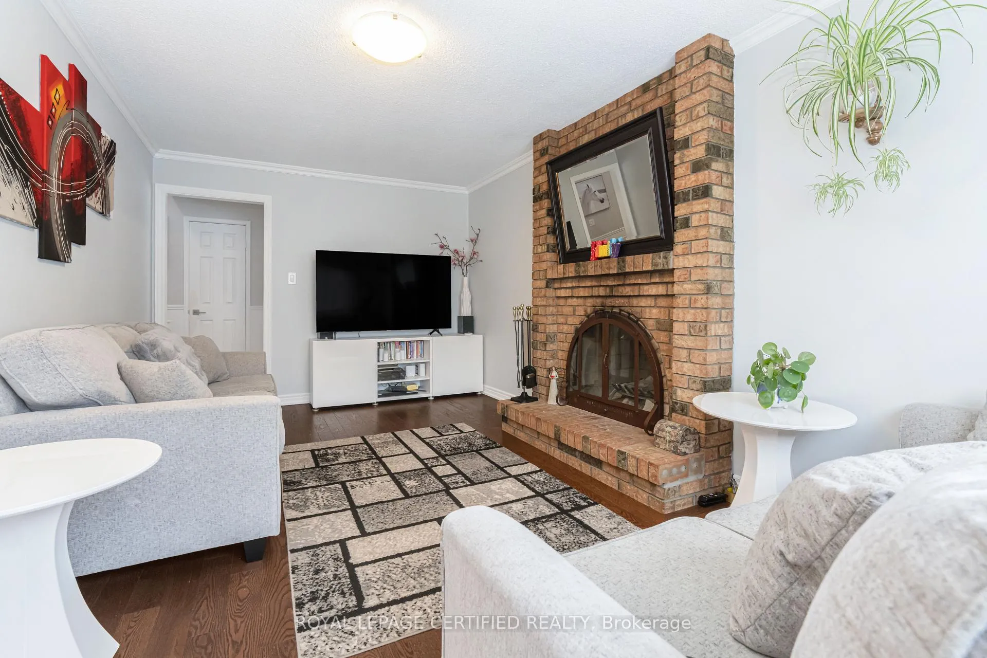 Photo 12 of 34 Braidwood Lake Road, Brampton, Heart Lake West — HOMEH