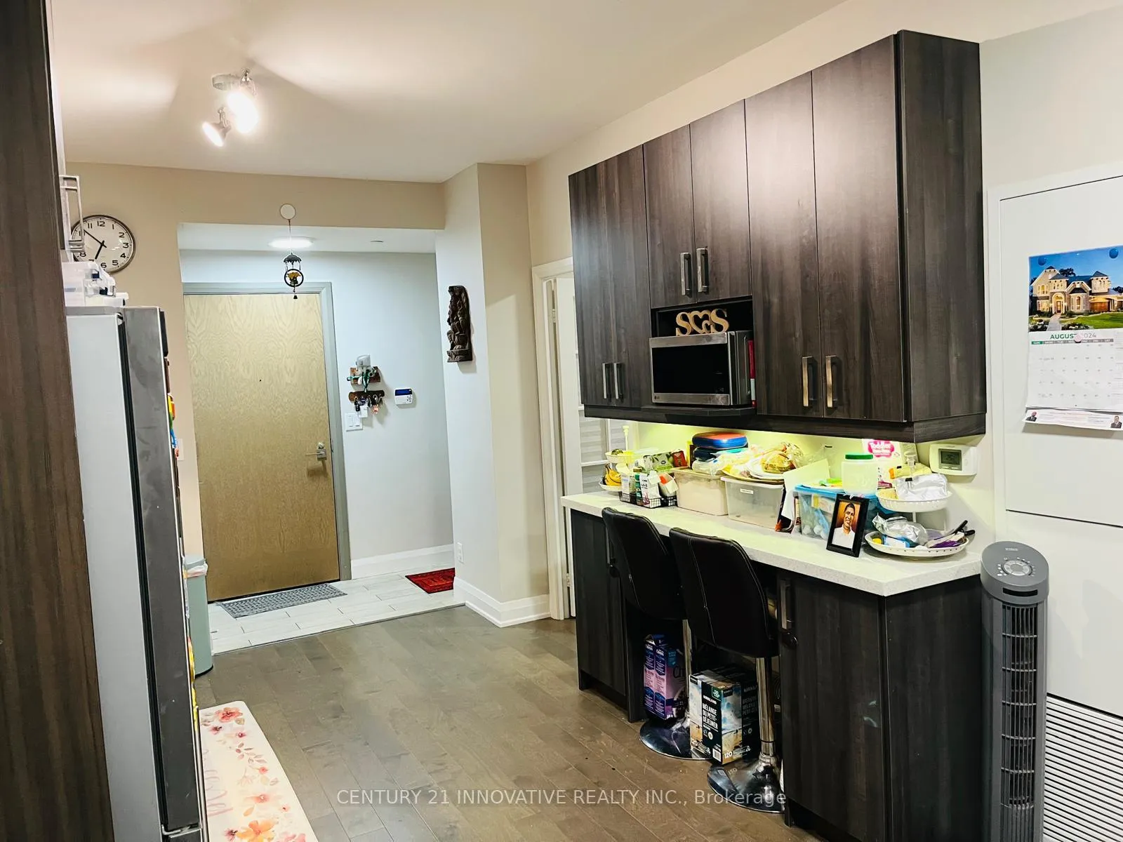 Photo 5 of Unit 109, 18 Uptown Drive, Markham, Unionville — HOMEH