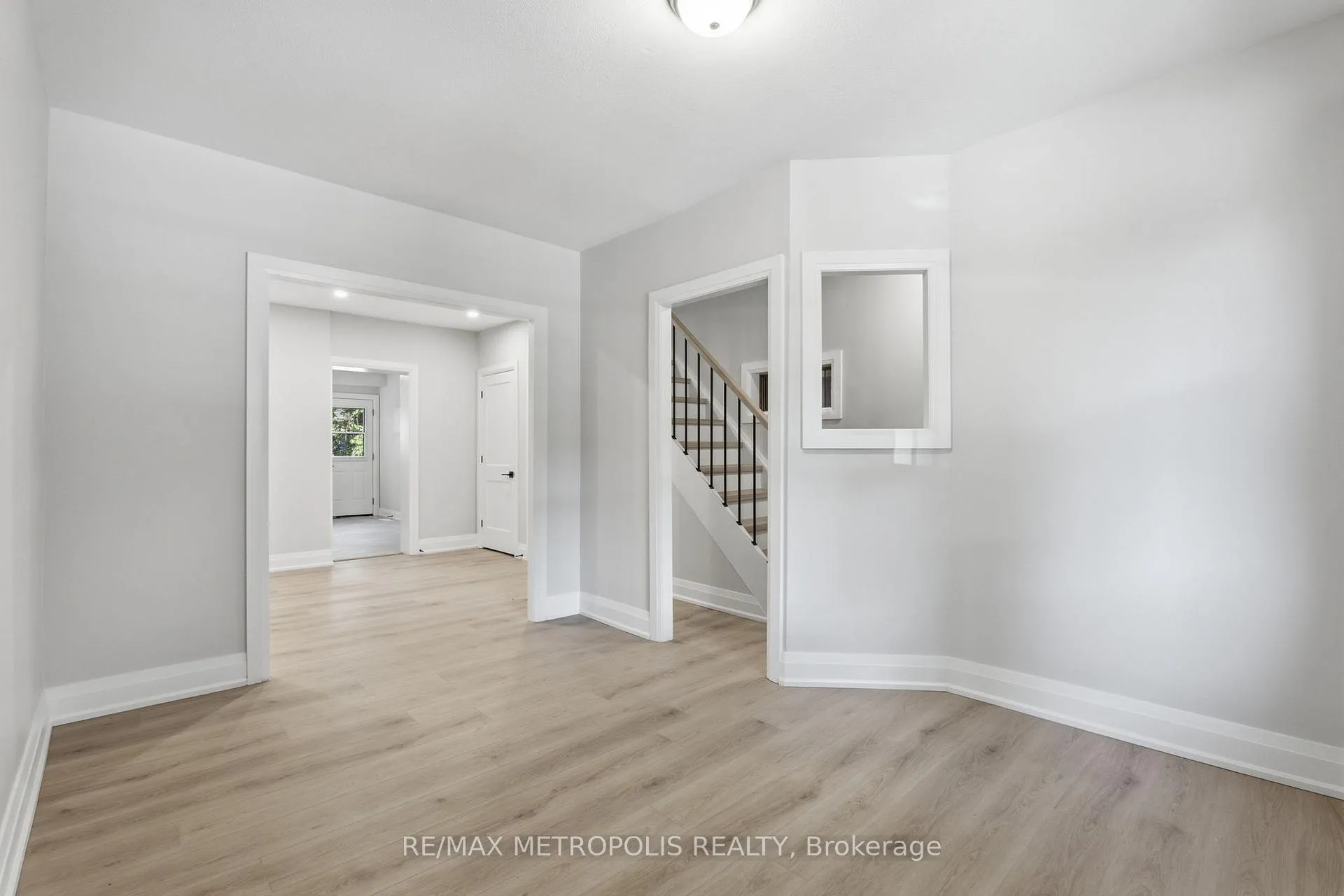 Photo 7 of 14 McRoberts Avenue, Toronto, Corso Italia-Davenport — HOMEH