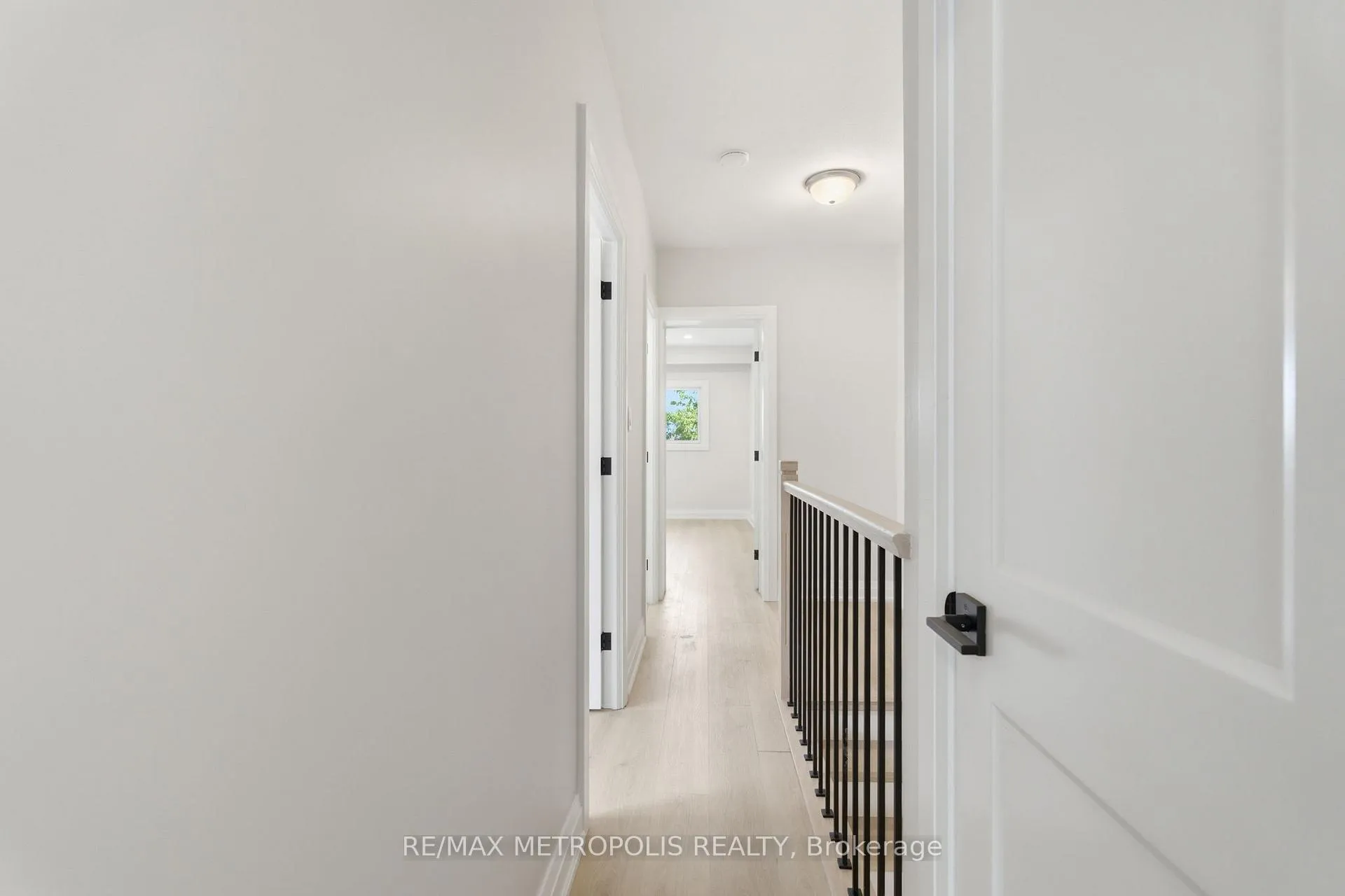 Photo 12 of 14 McRoberts Avenue, Toronto, Corso Italia-Davenport — HOMEH