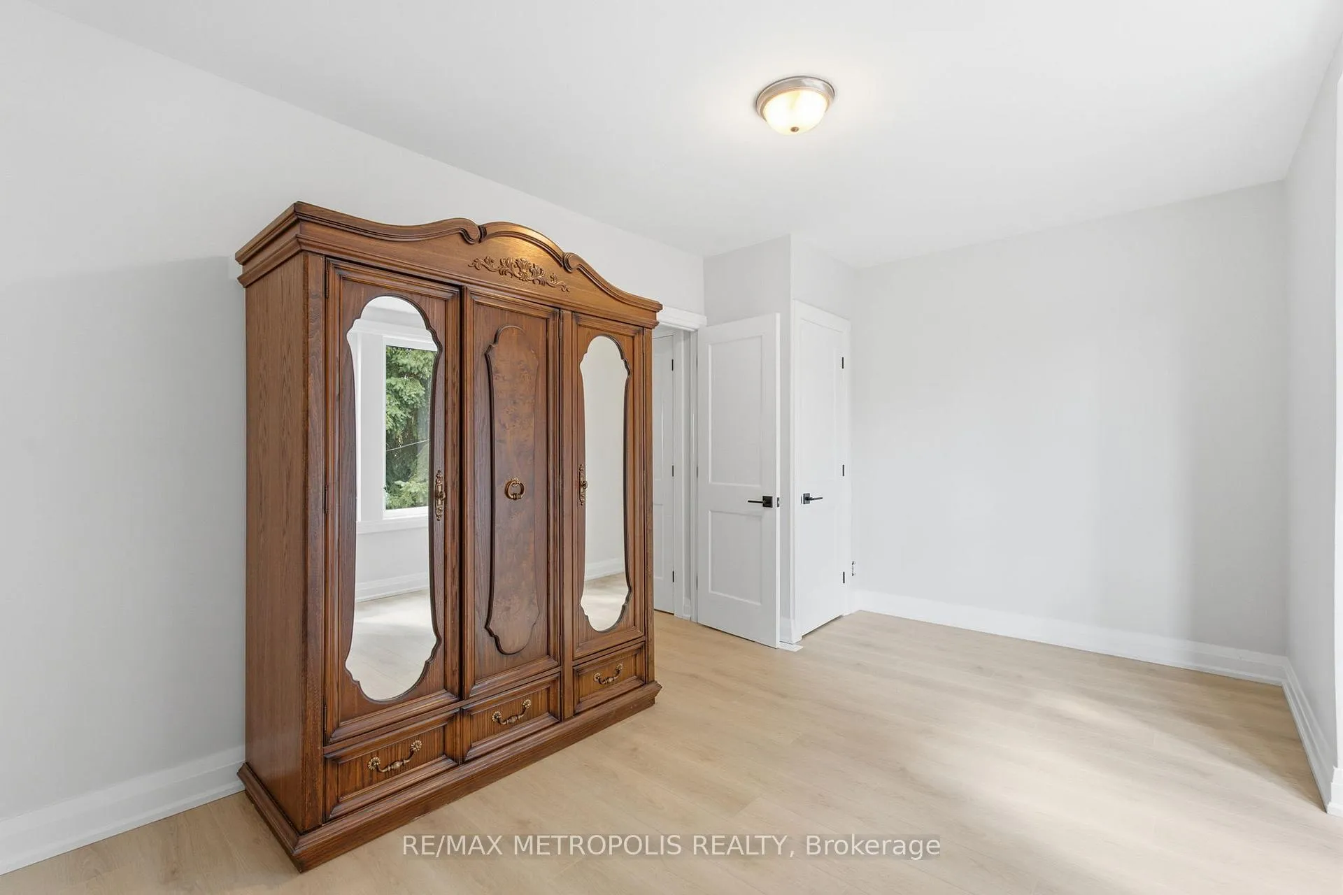 Photo 19 of 14 McRoberts Avenue, Toronto, Corso Italia-Davenport — HOMEH