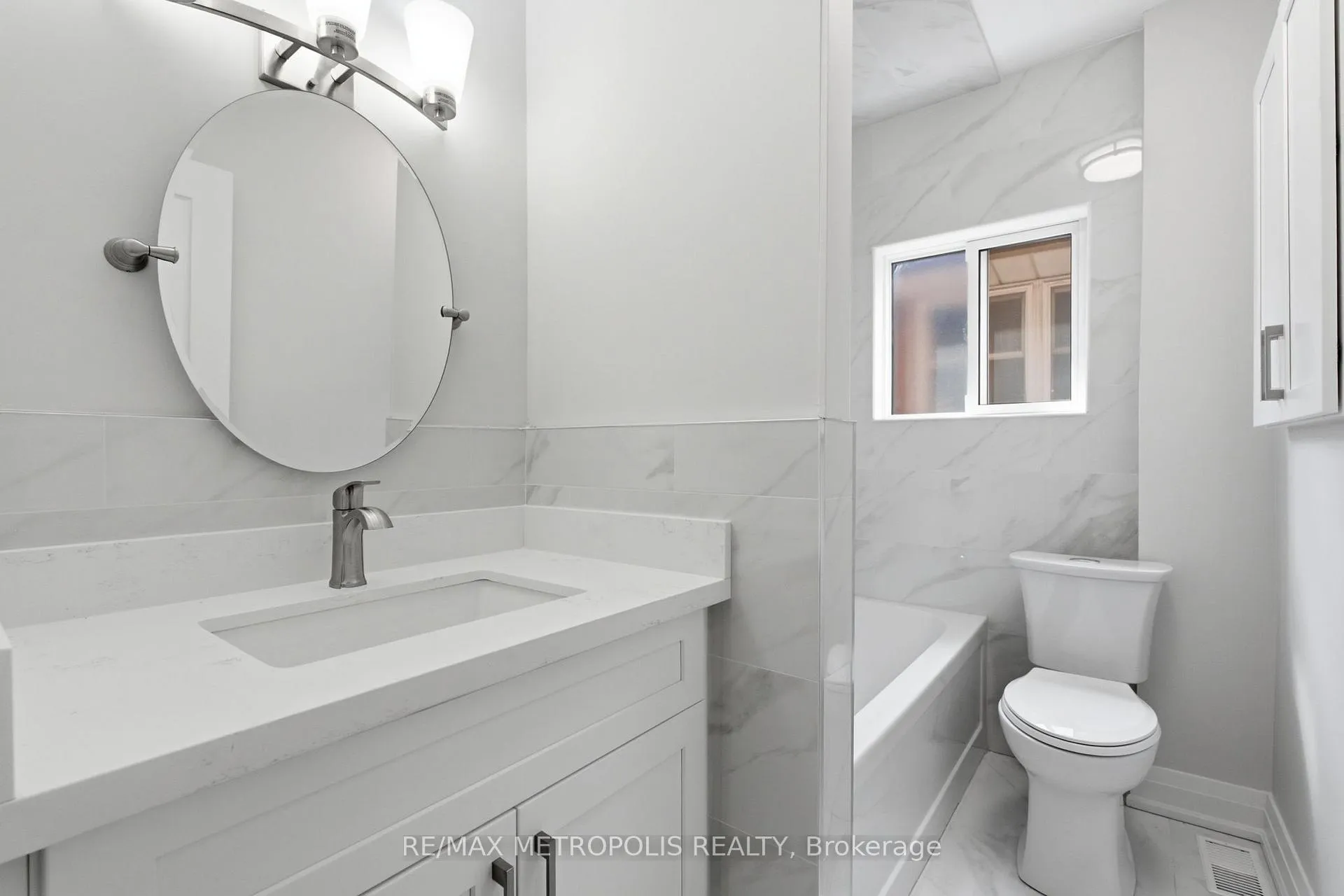 Photo 21 of 14 McRoberts Avenue, Toronto, Corso Italia-Davenport — HOMEH