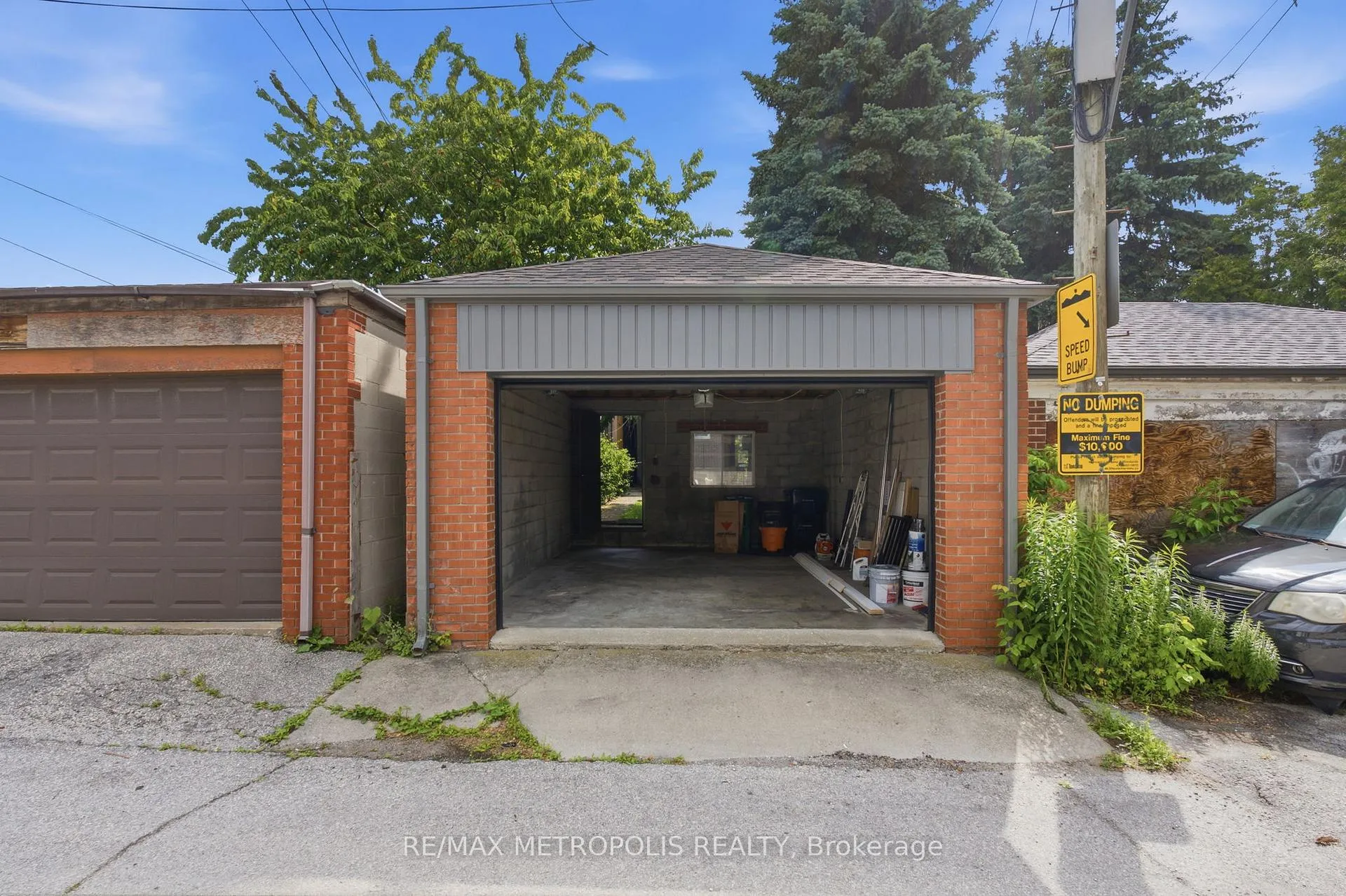 Photo 34 of 14 McRoberts Avenue, Toronto, Corso Italia-Davenport — HOMEH
