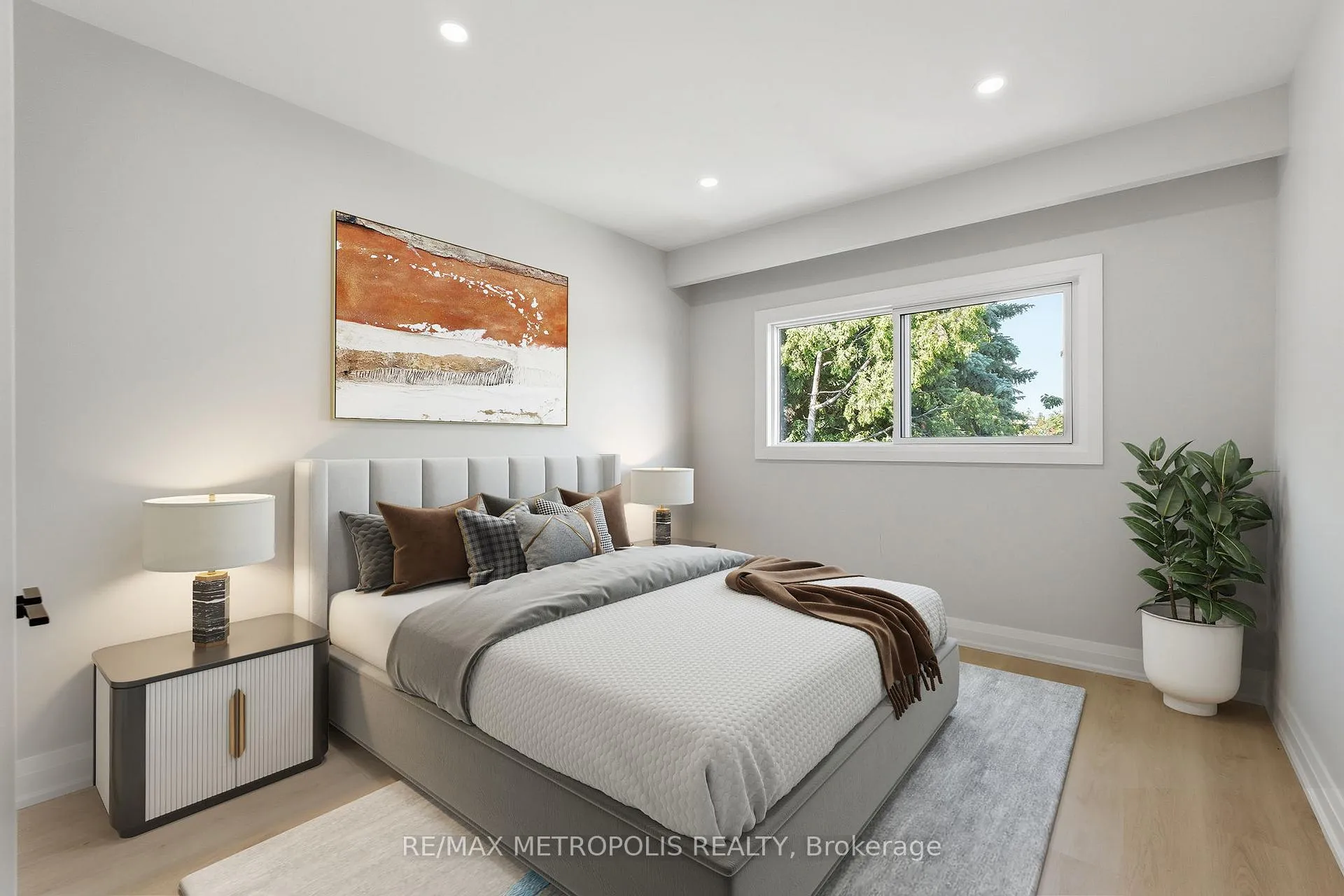 Photo 39 of 14 McRoberts Avenue, Toronto, Corso Italia-Davenport — HOMEH