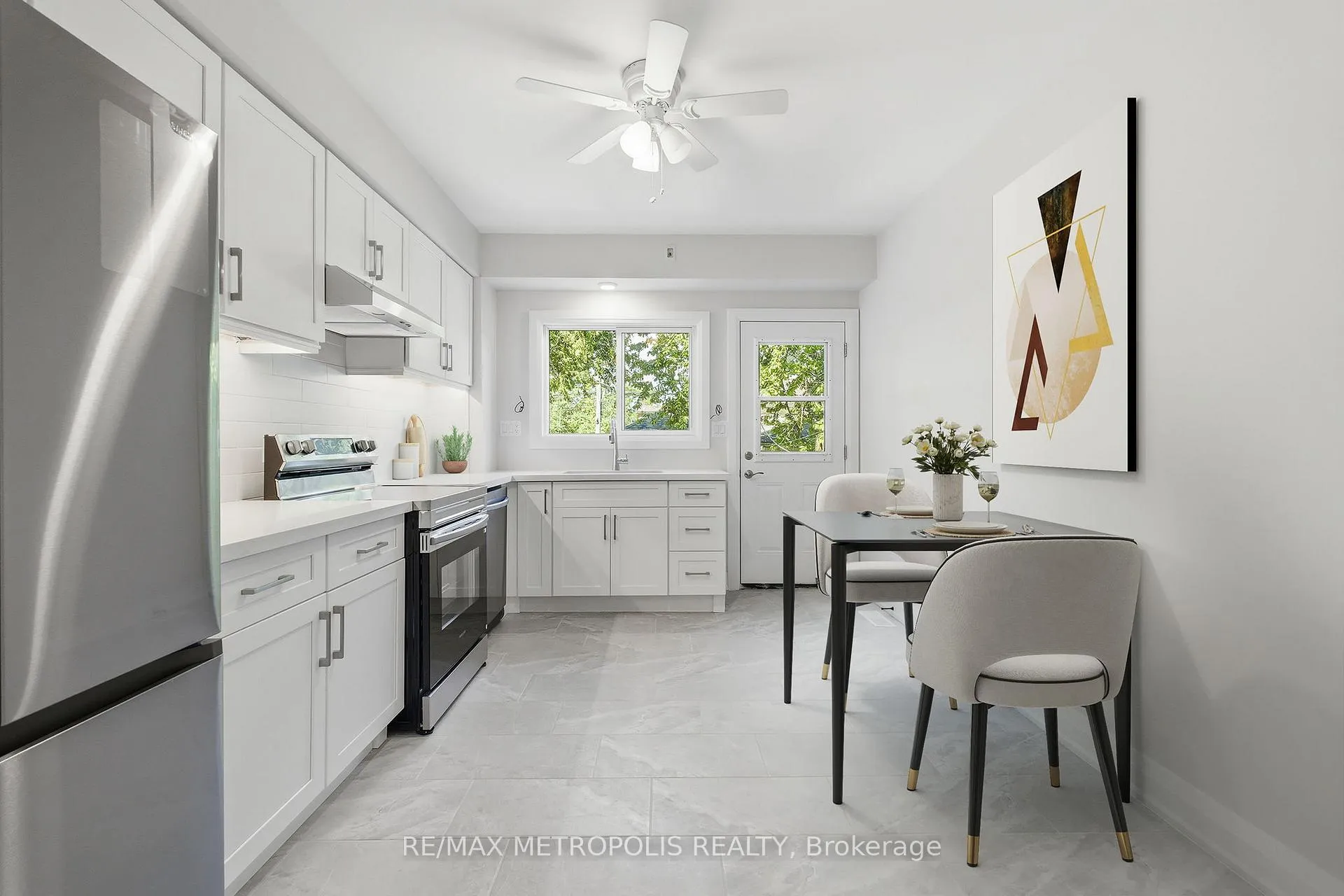Photo 41 of 14 McRoberts Avenue, Toronto, Corso Italia-Davenport — HOMEH