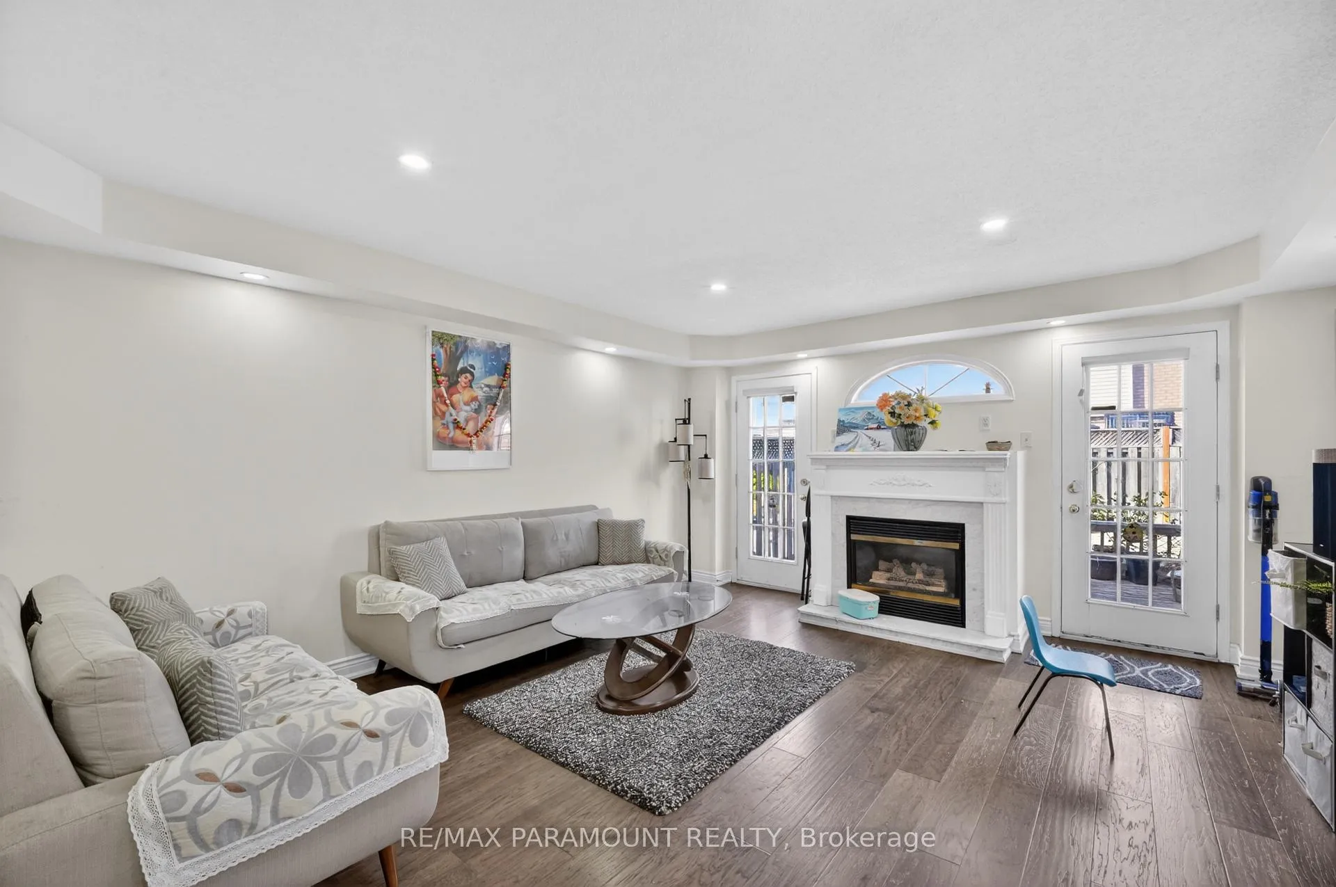 Photo 6 of 271 Pressed Brick Drive, Brampton, Brampton North — HOMEH
