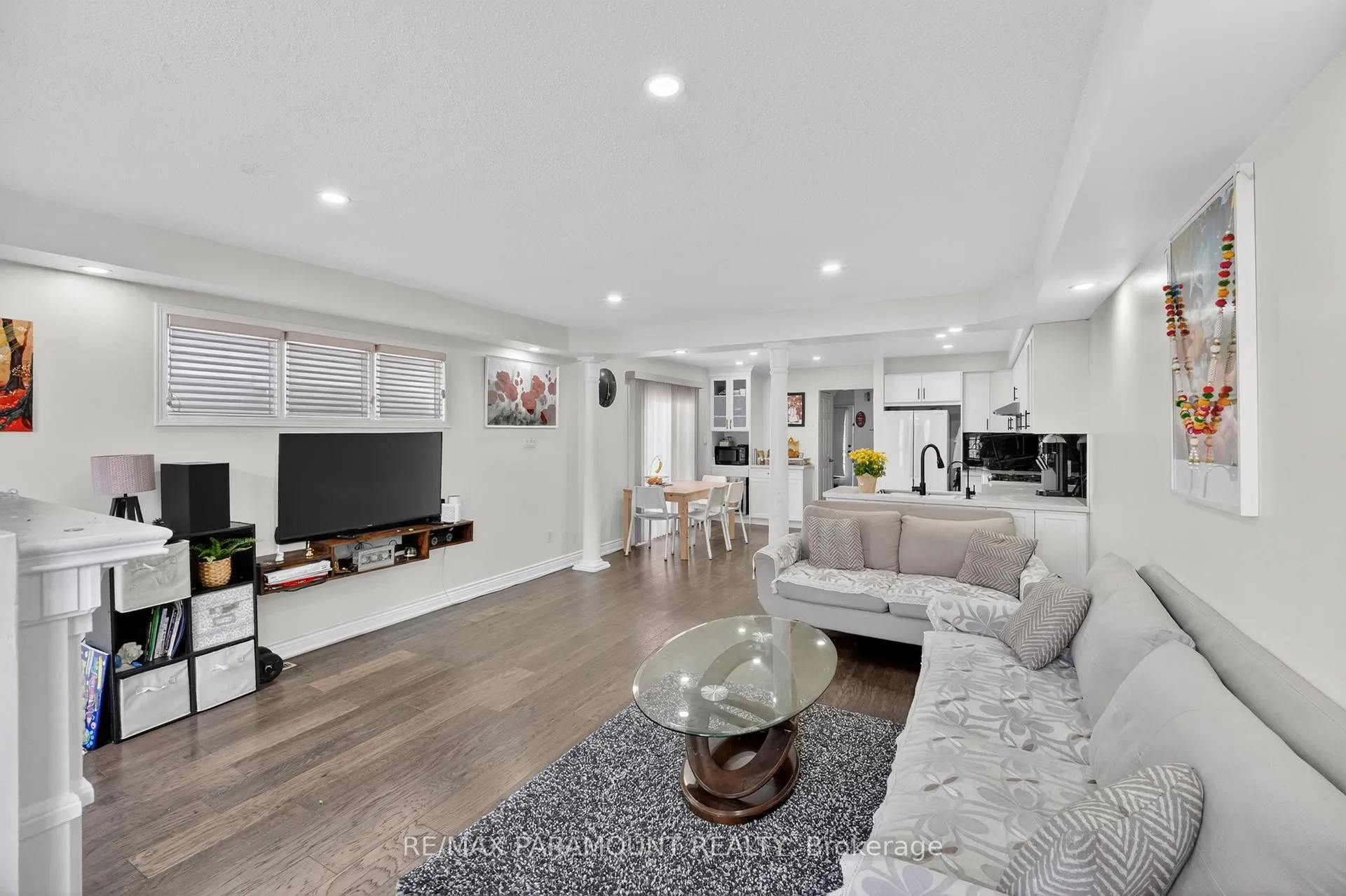 Photo 7 of 271 Pressed Brick Drive, Brampton, Brampton North — HOMEH