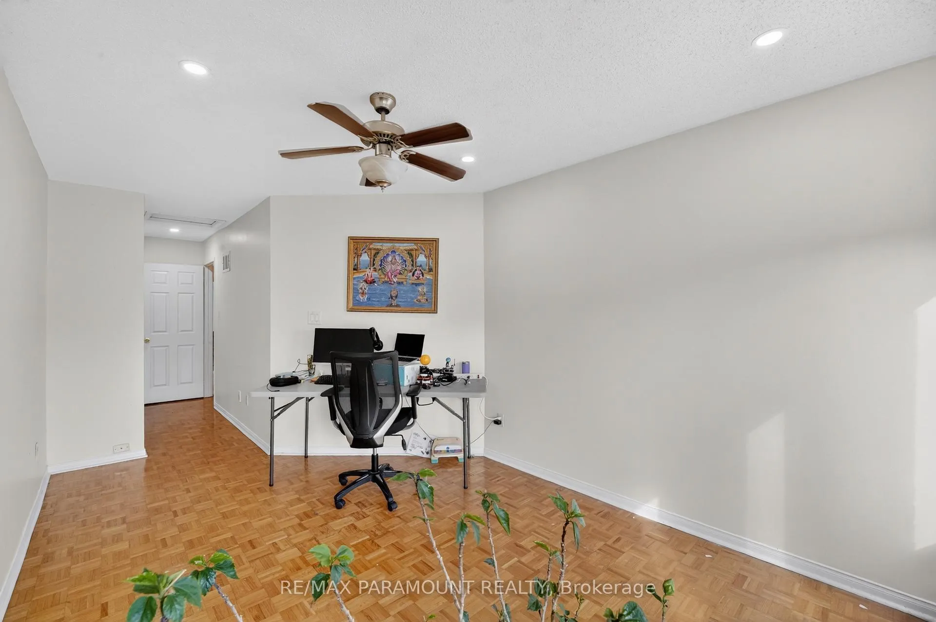 Photo 29 of 271 Pressed Brick Drive, Brampton, Brampton North — HOMEH