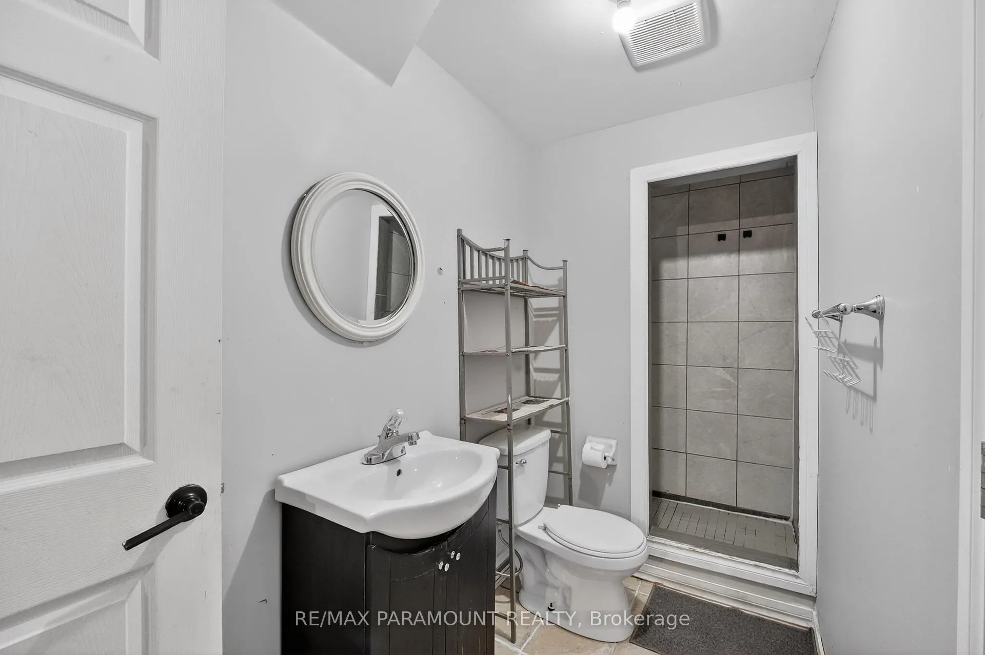 Photo 34 of 271 Pressed Brick Drive, Brampton, Brampton North — HOMEH