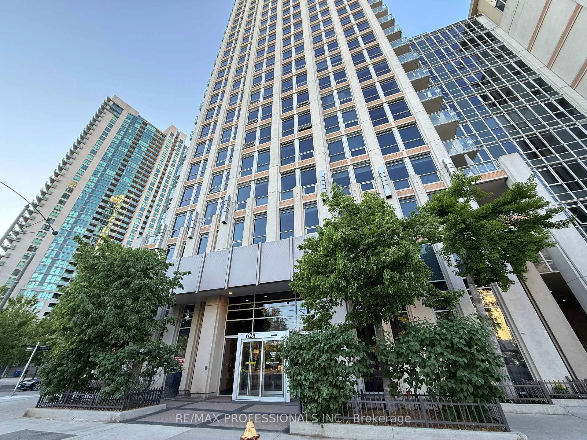 Photo 19 of Unit 522, 628 Fleet Street, Toronto, Niagara — HOMEH