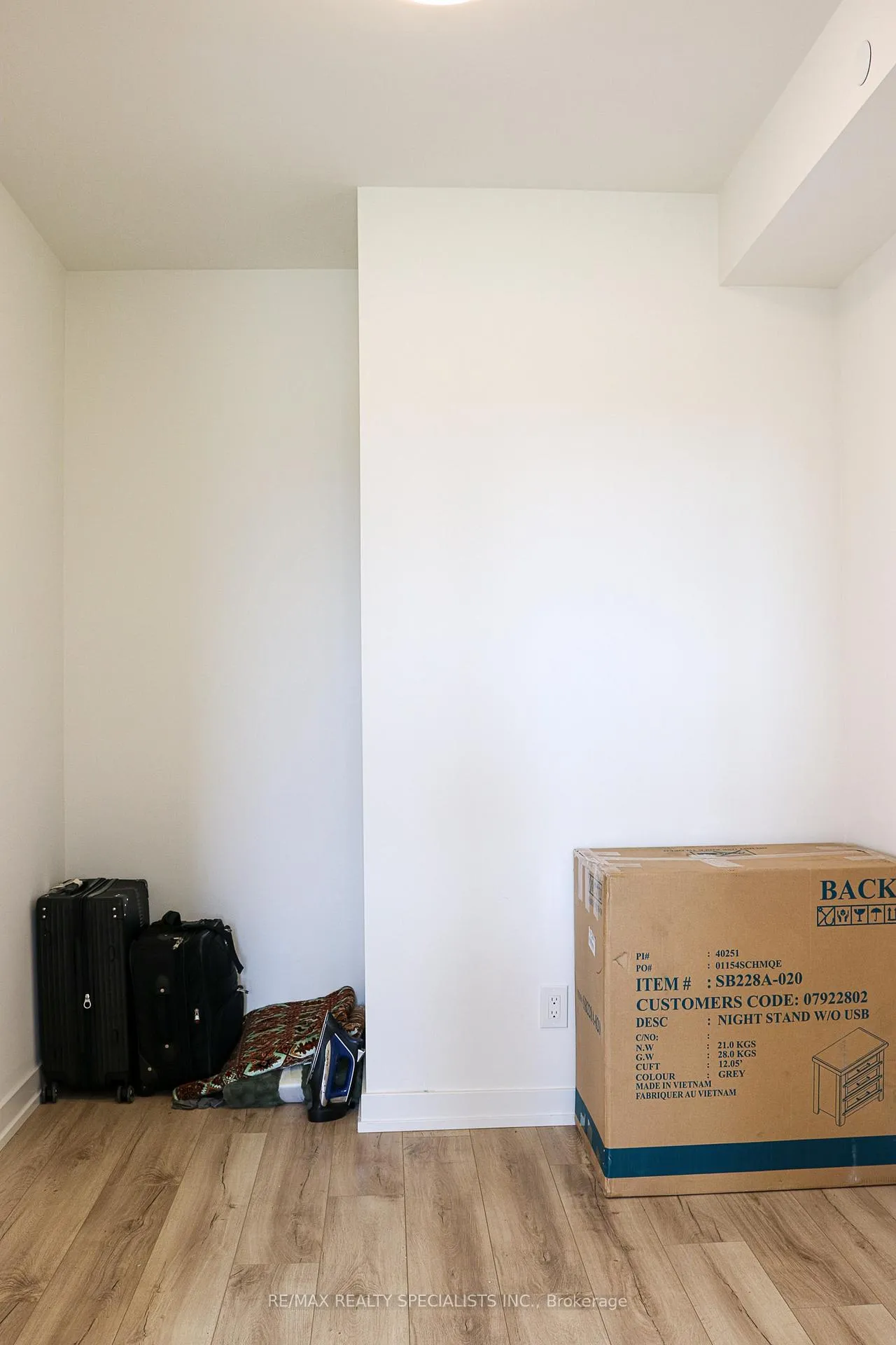 Photo 8 of Unit 514, 335 Wheat Boom Drive, Oakville, Joshua Meadows — HOMEH